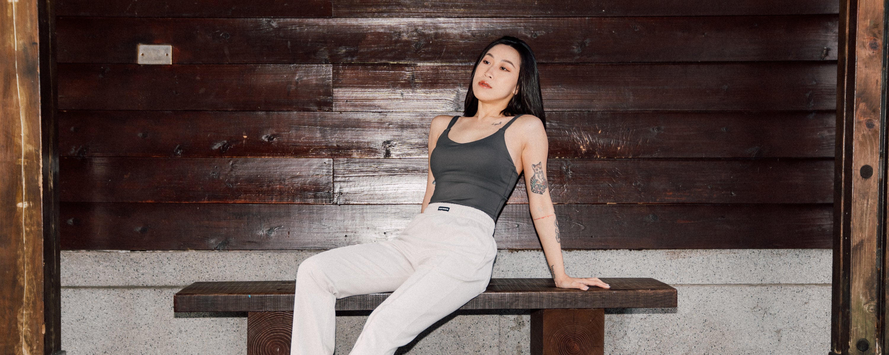 WOMEN_Sleeveless & tank tops