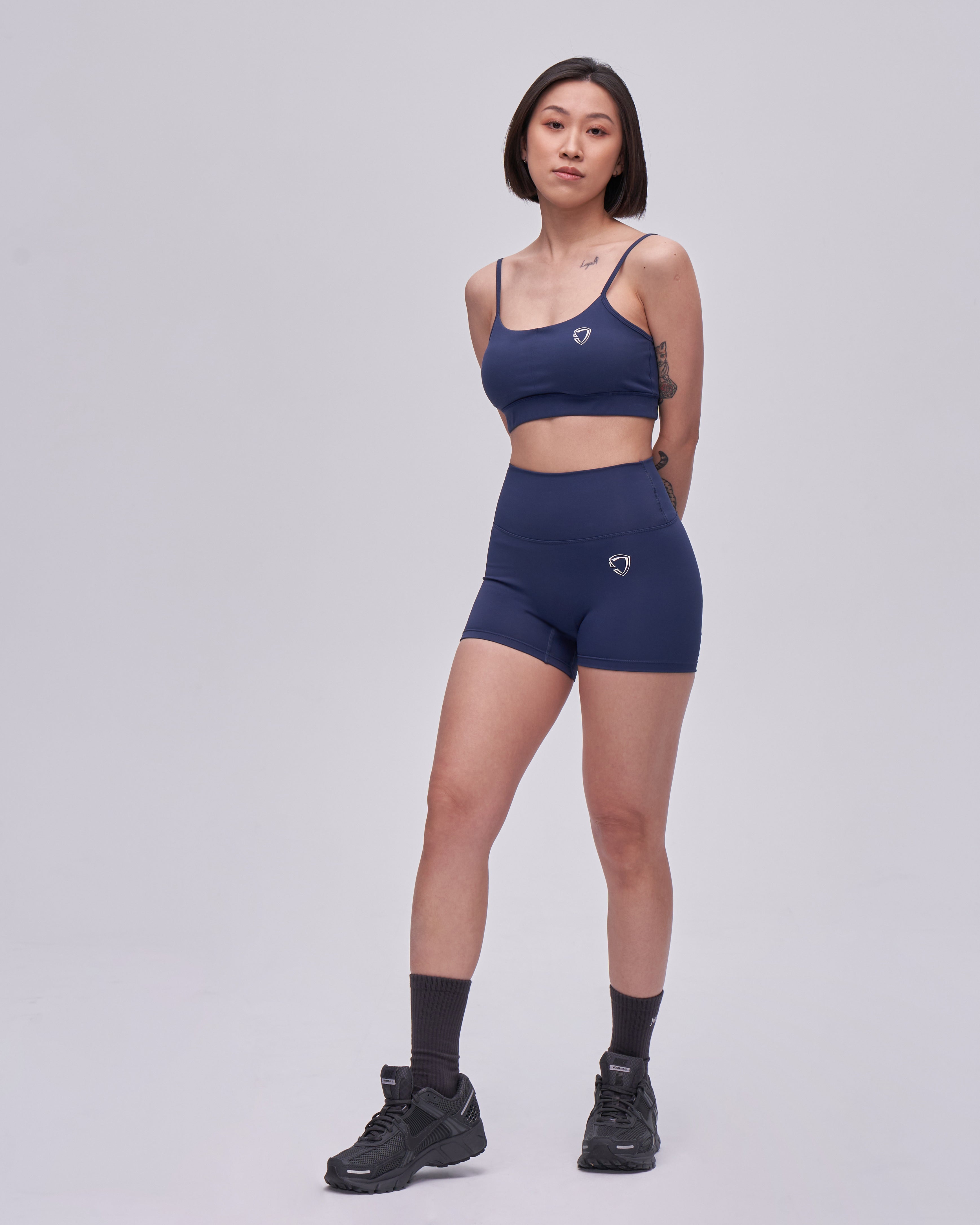 color_navy