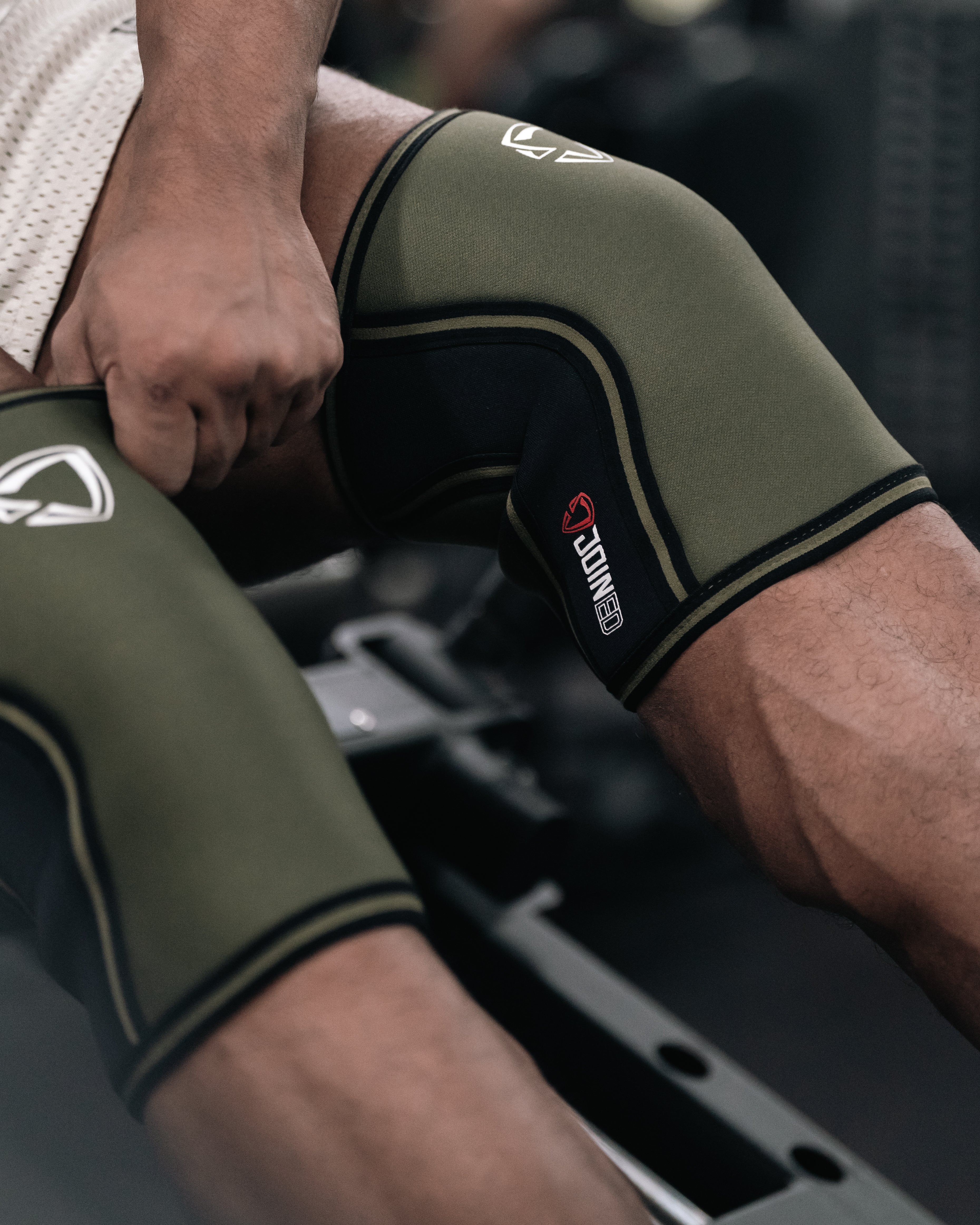 color_army green