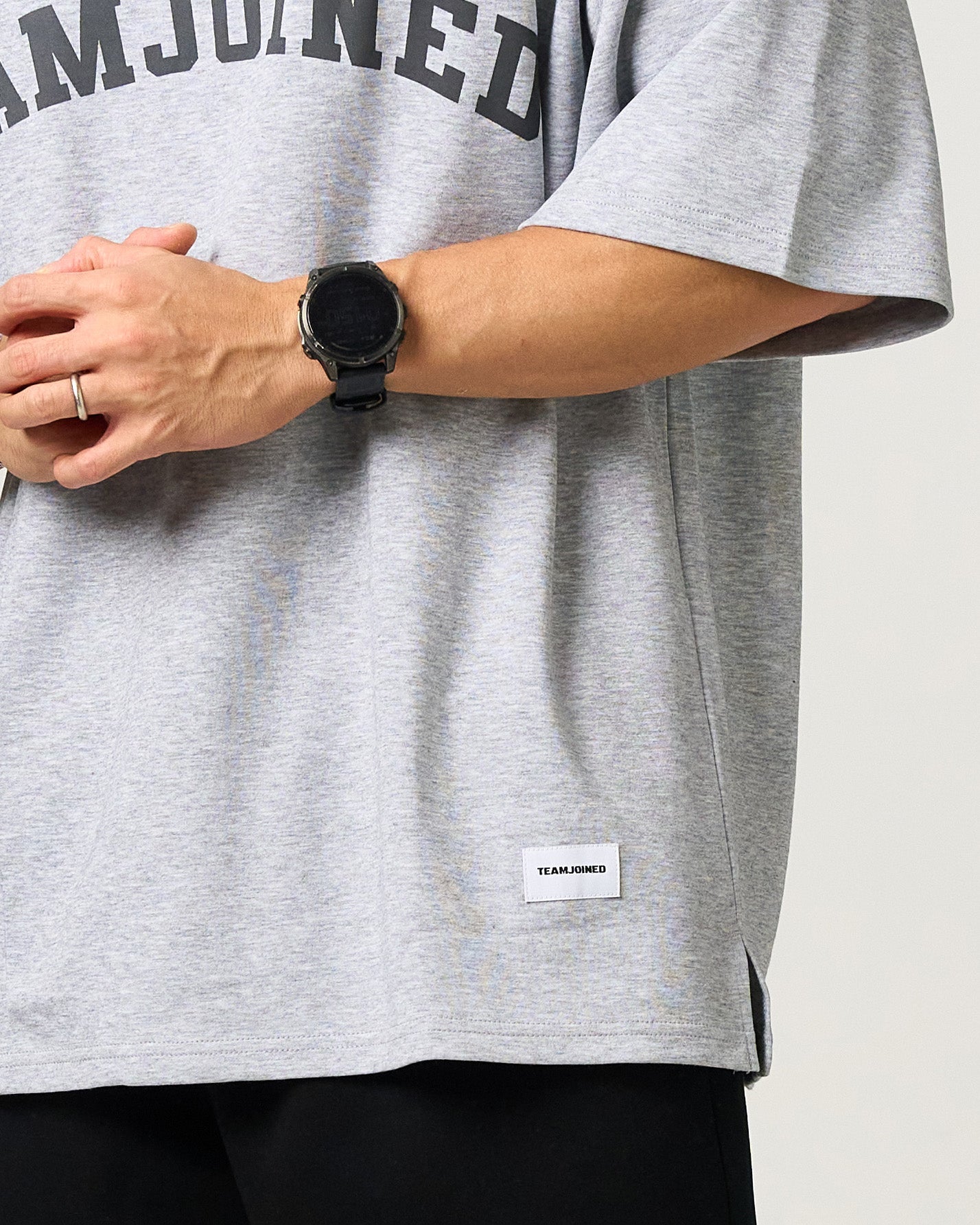 Front Arch Logo Oversized