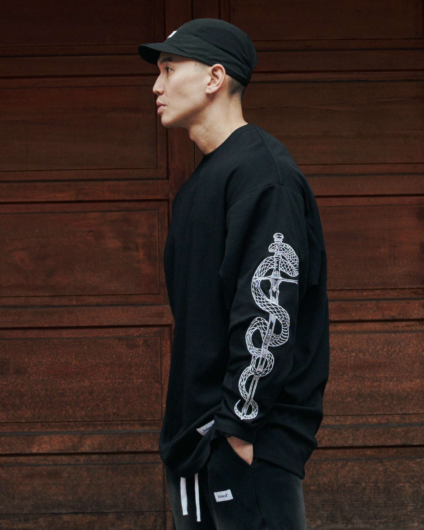 color_Black