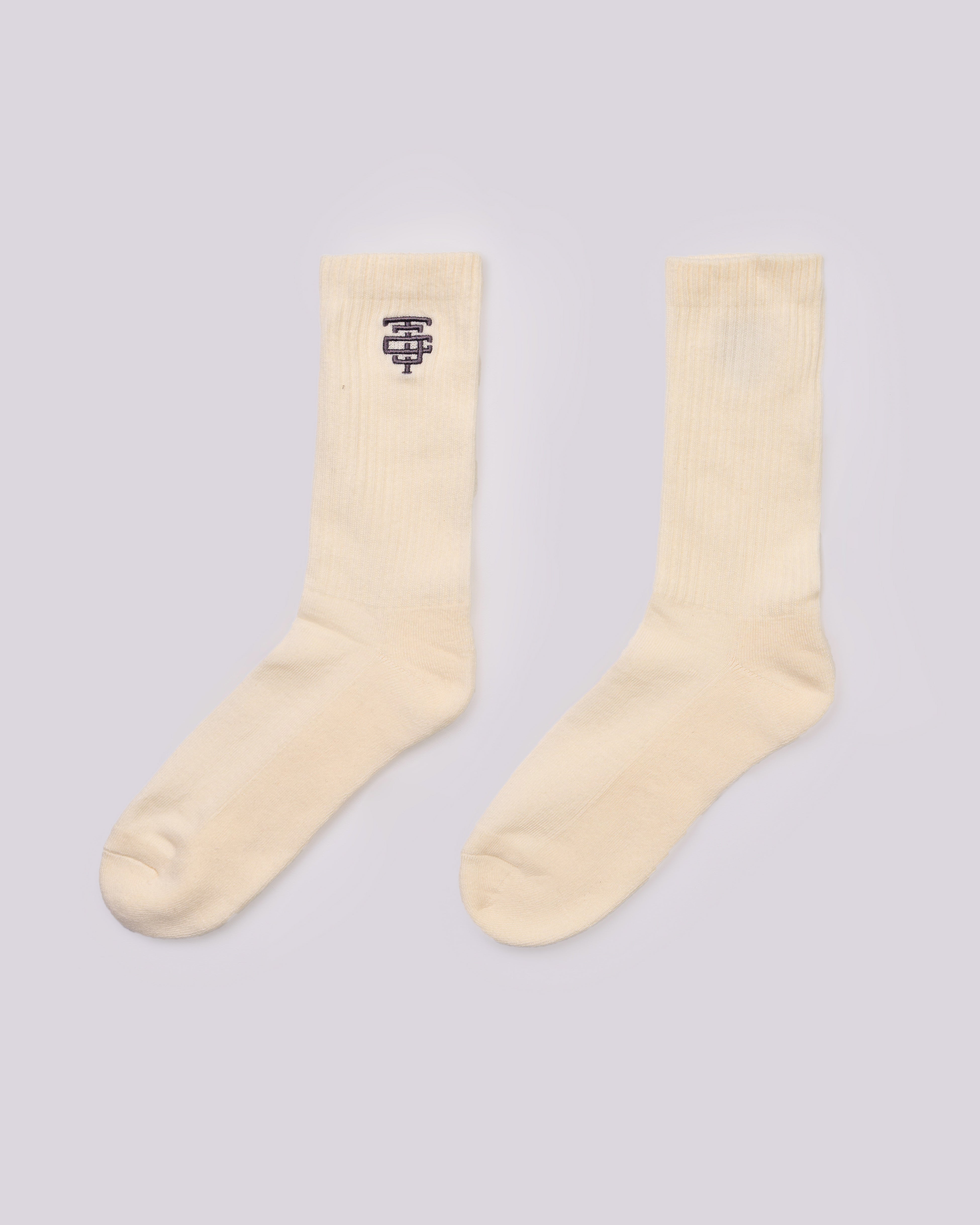 color_dusty purple / off white