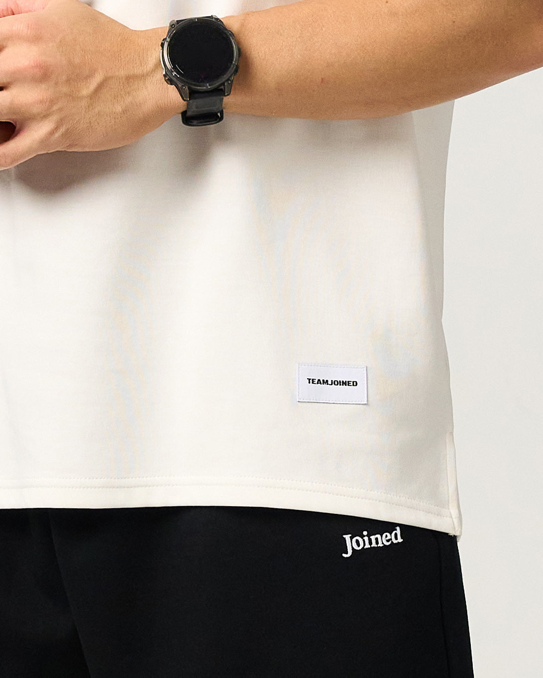 16 Arch logo Oversized