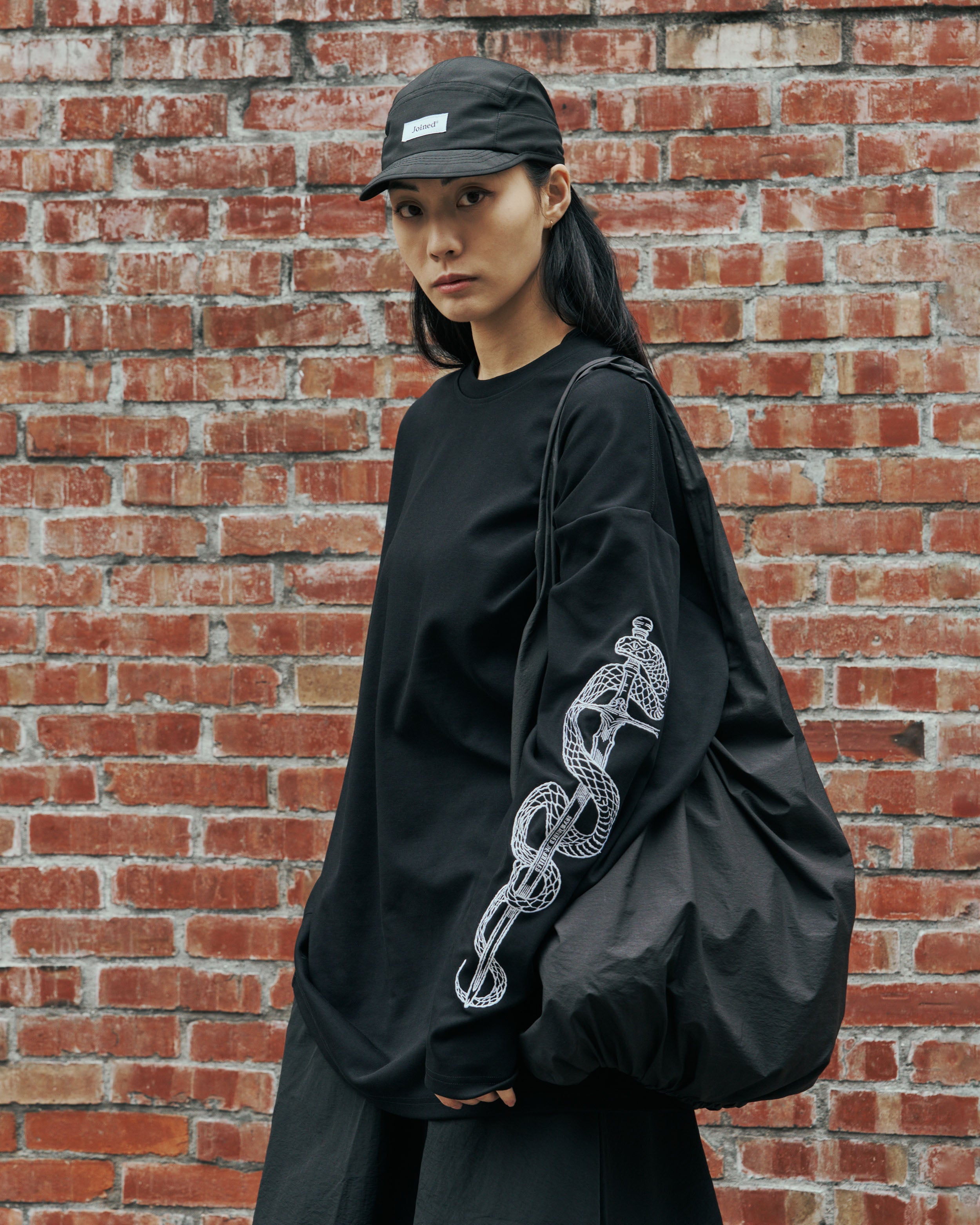 color_Black