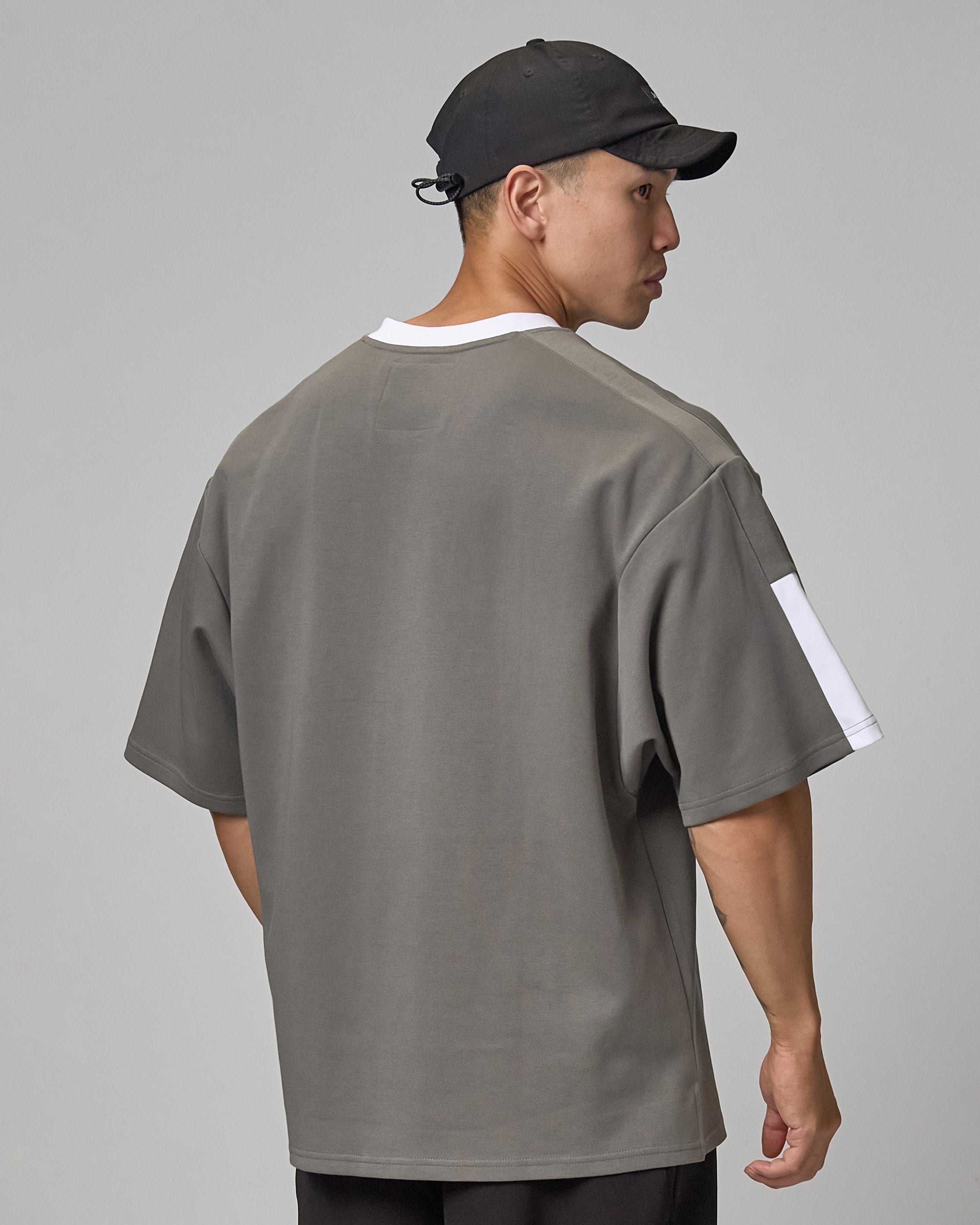 color_White/Concrete Gray