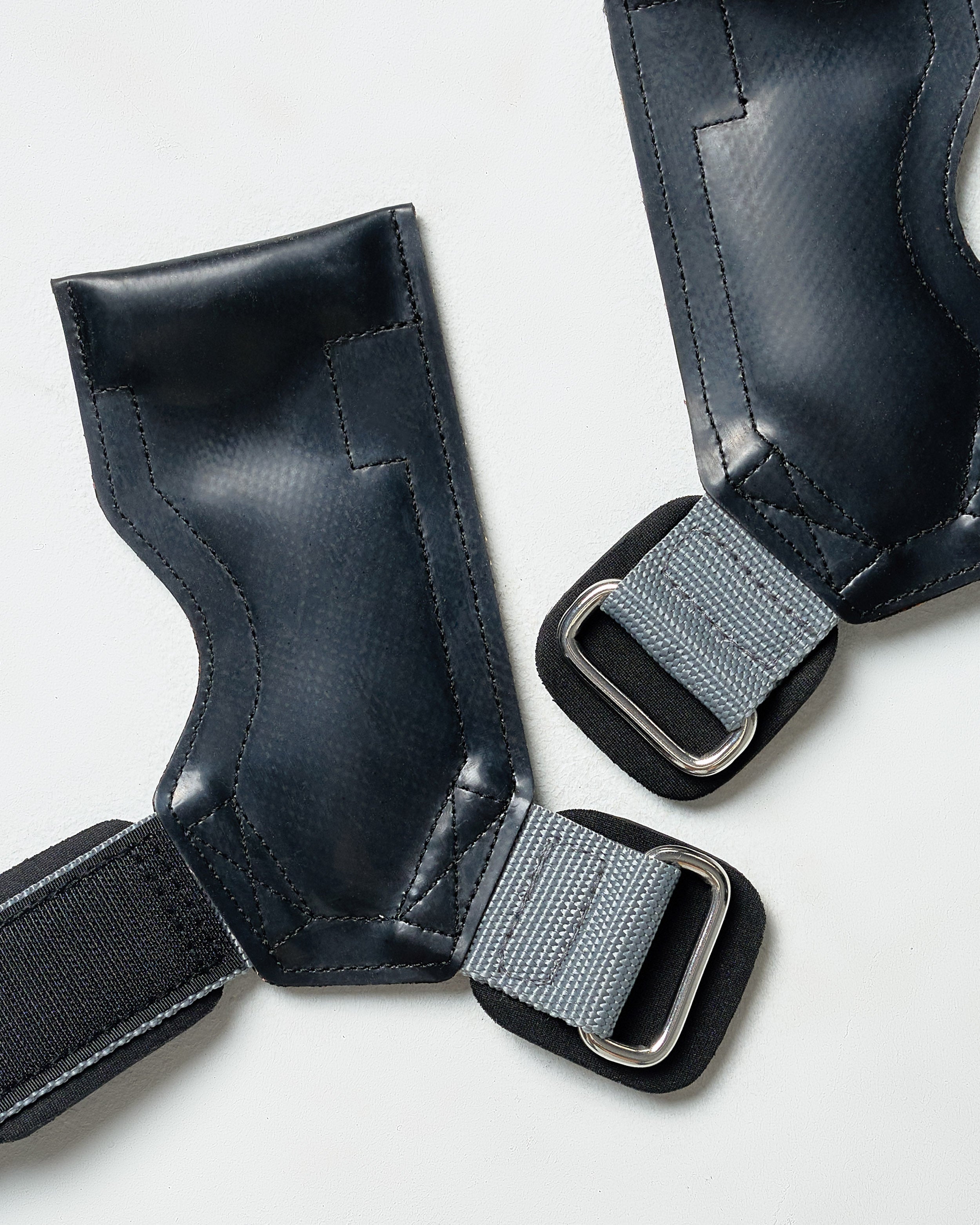 Non-Slip Lifting Grips