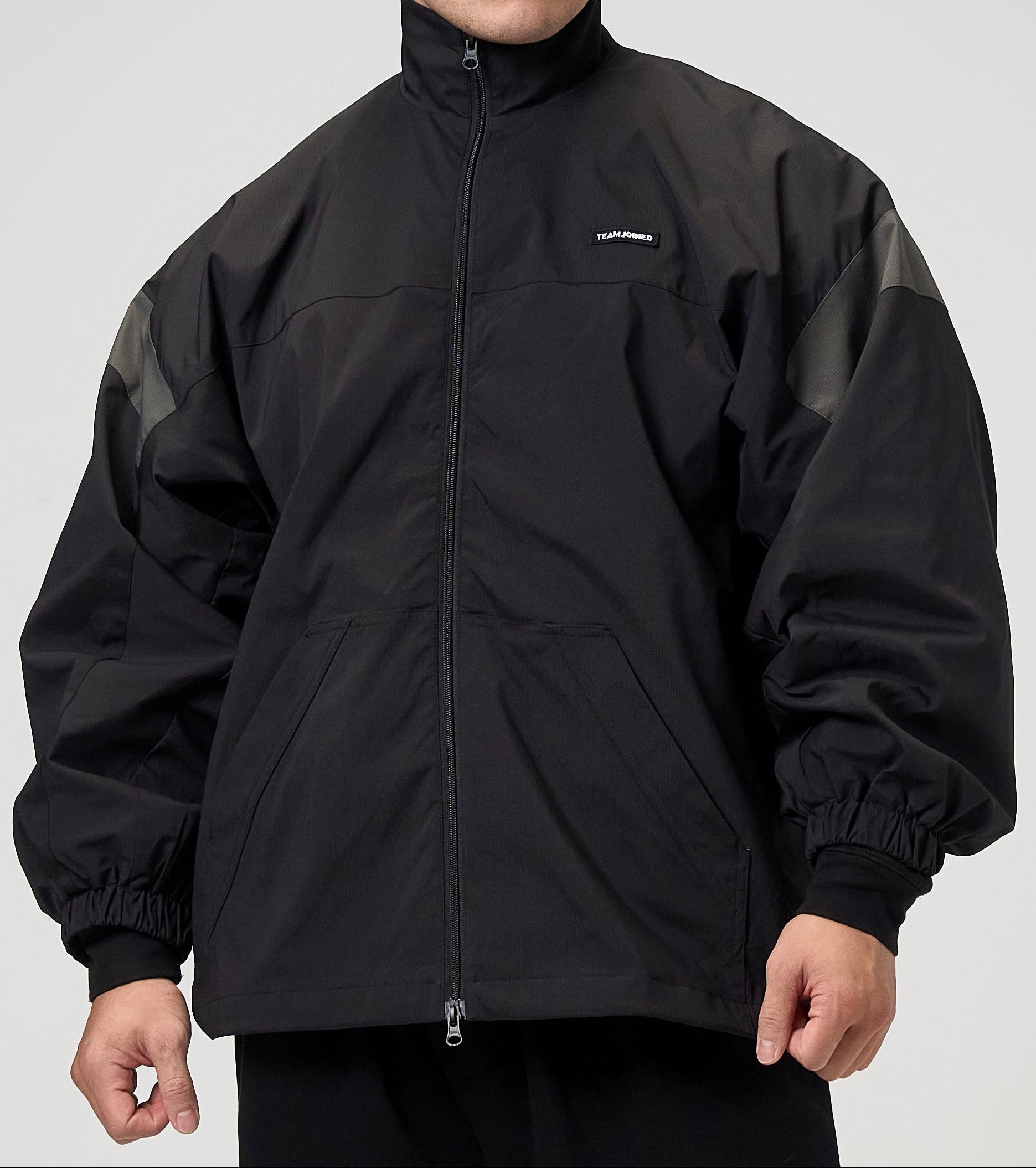 color_Black/ Dark Gray