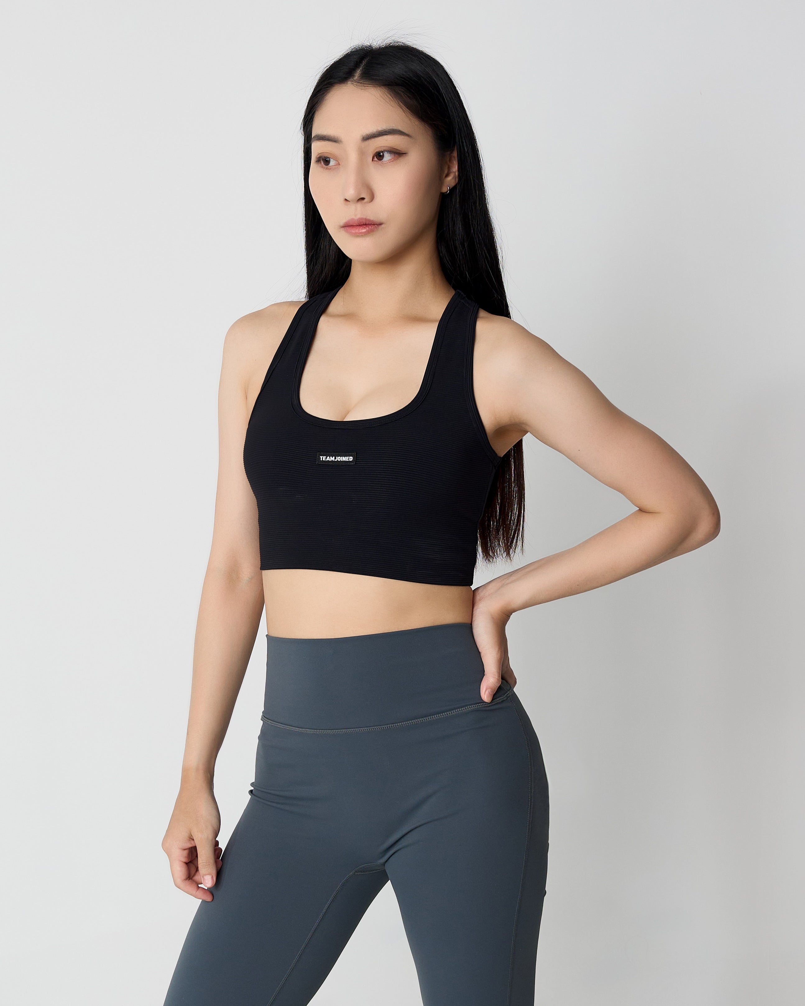 color_Black