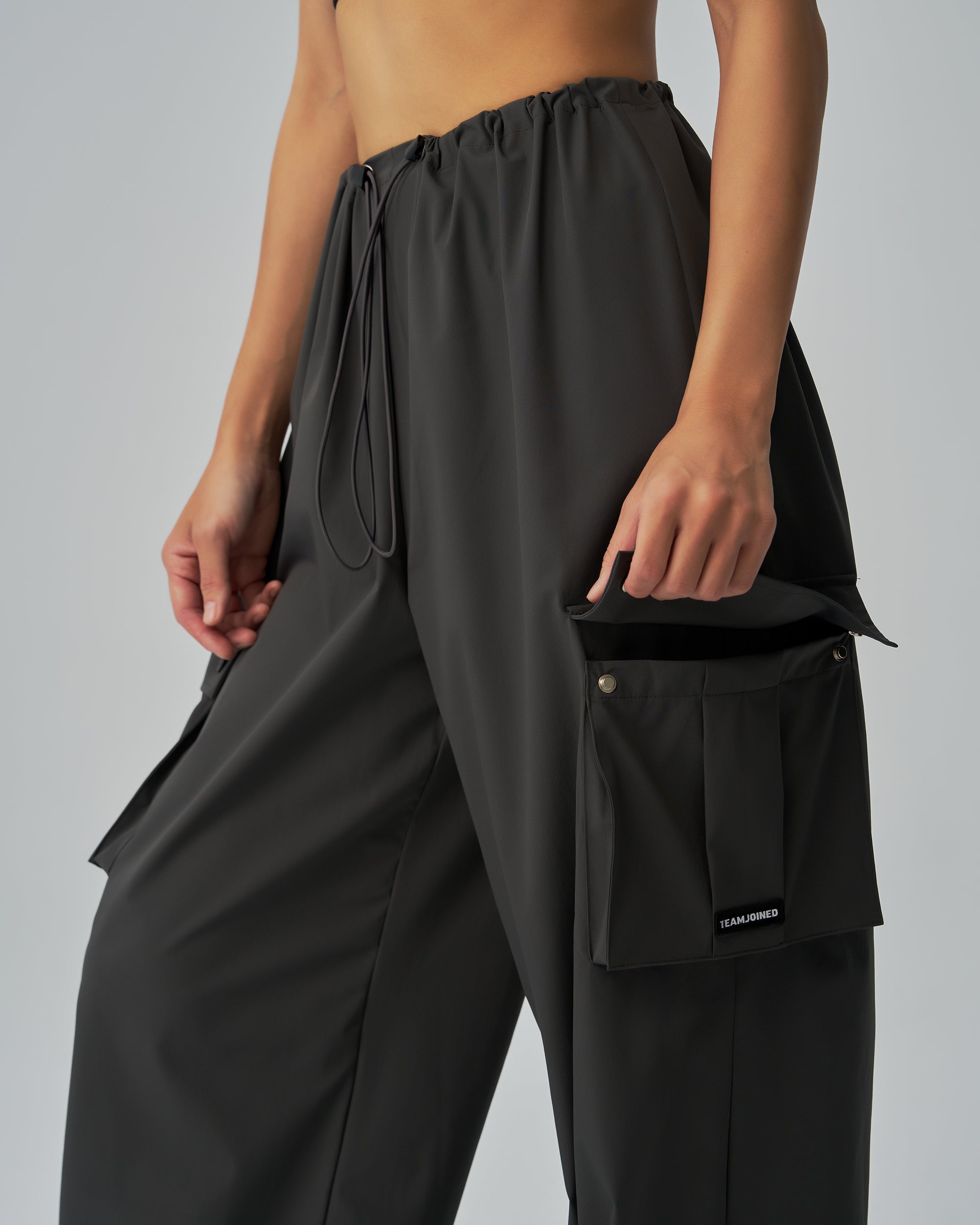 color_Dark Grey