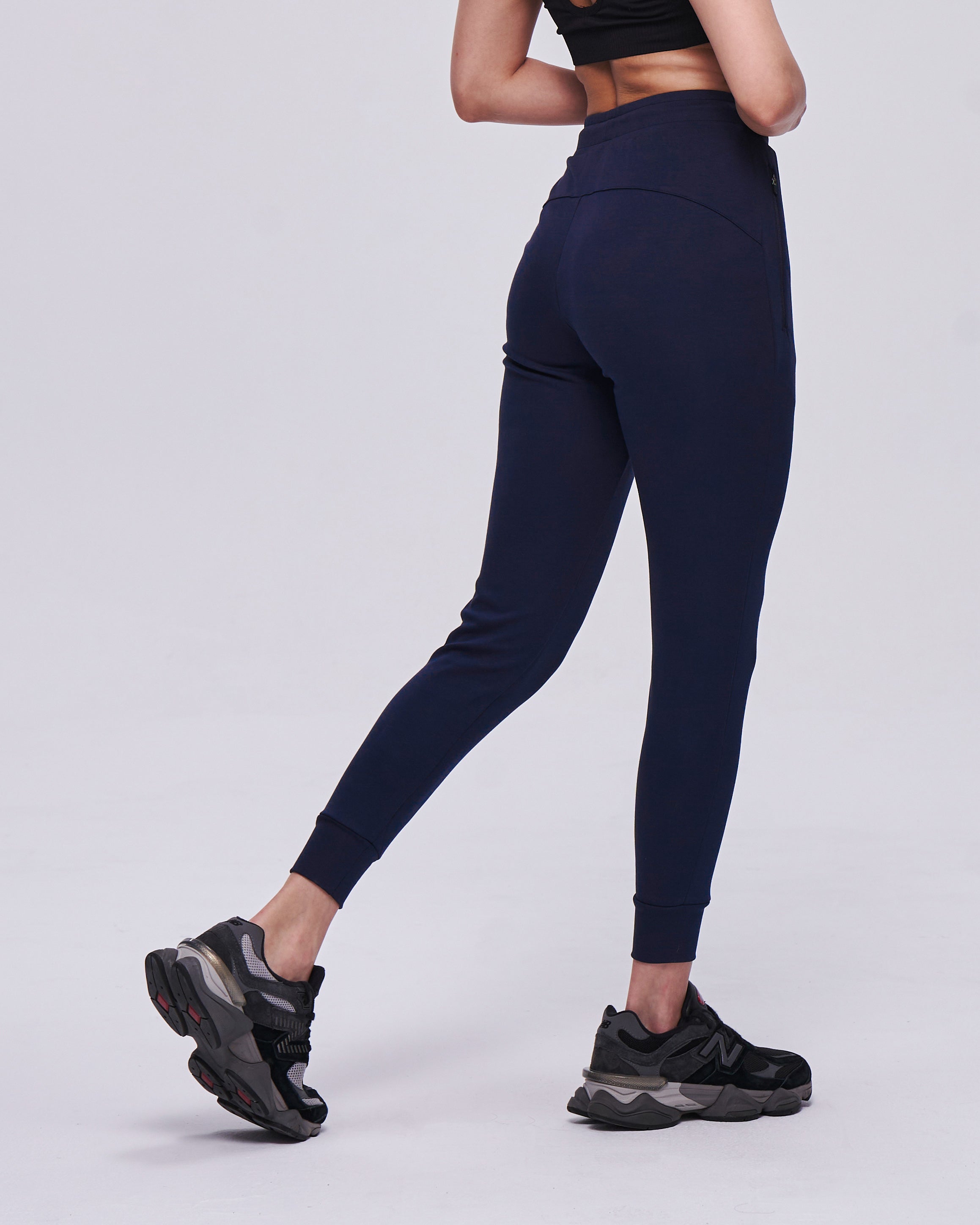color_navy