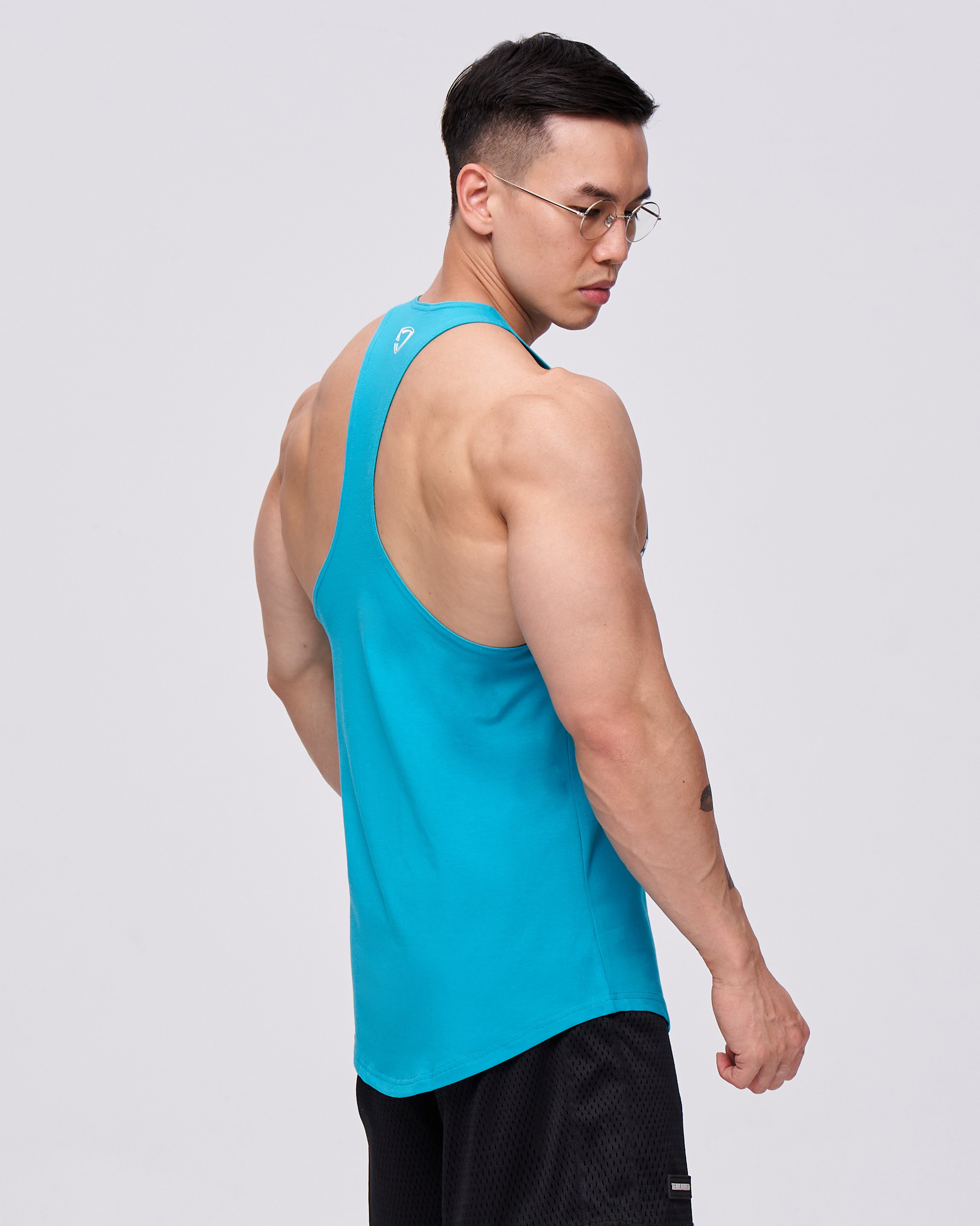 color_teal
