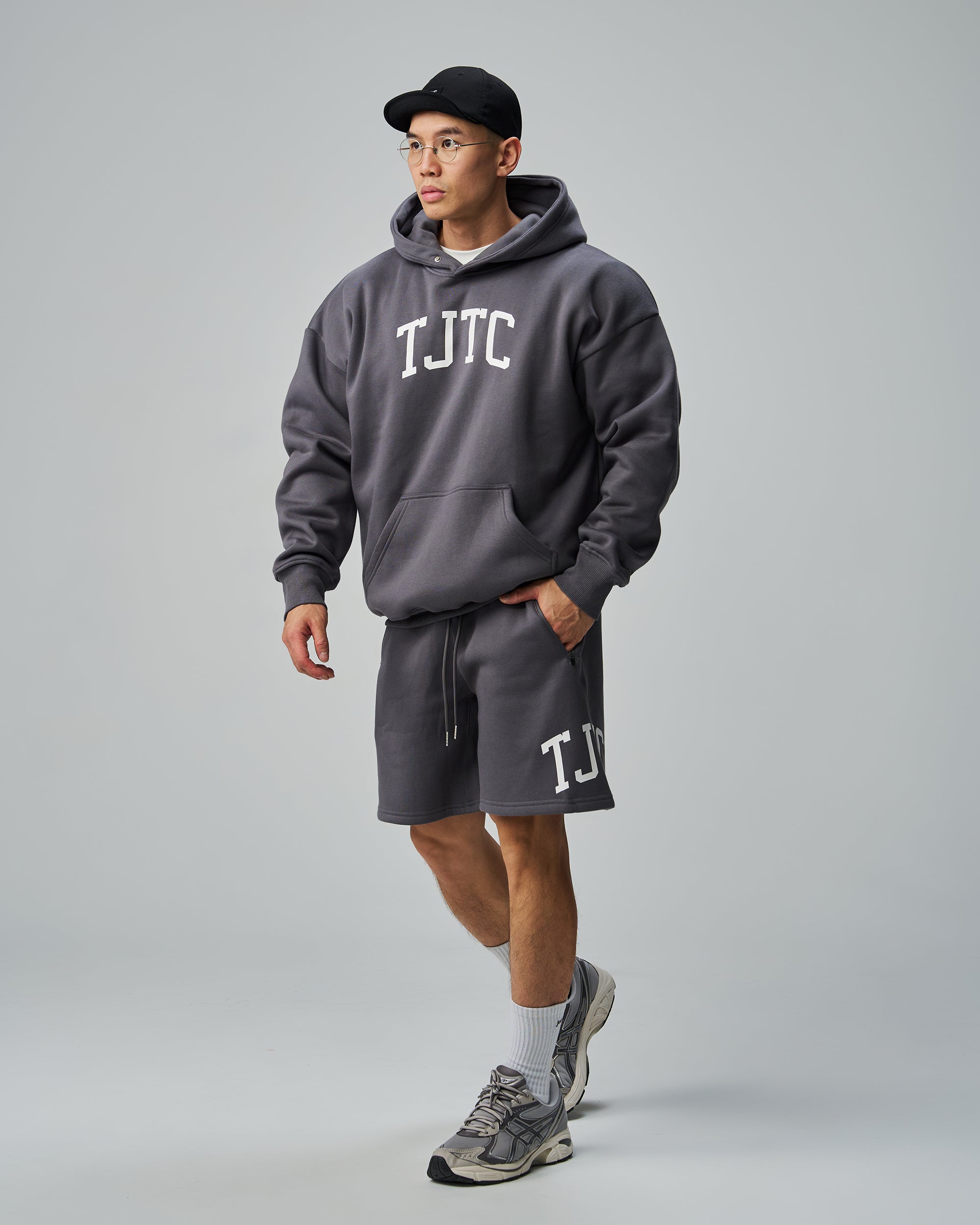 color_dark gray