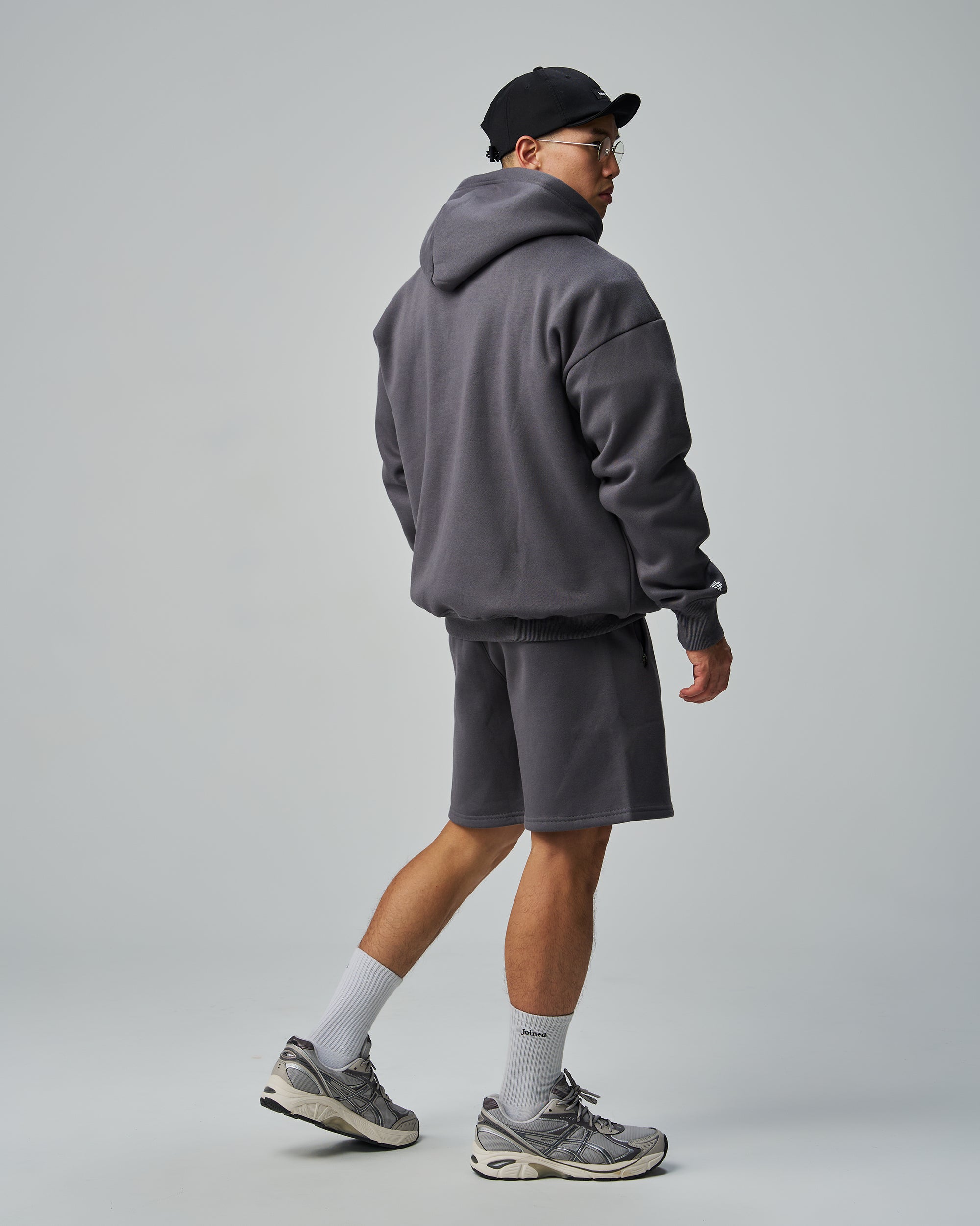 color_dark gray