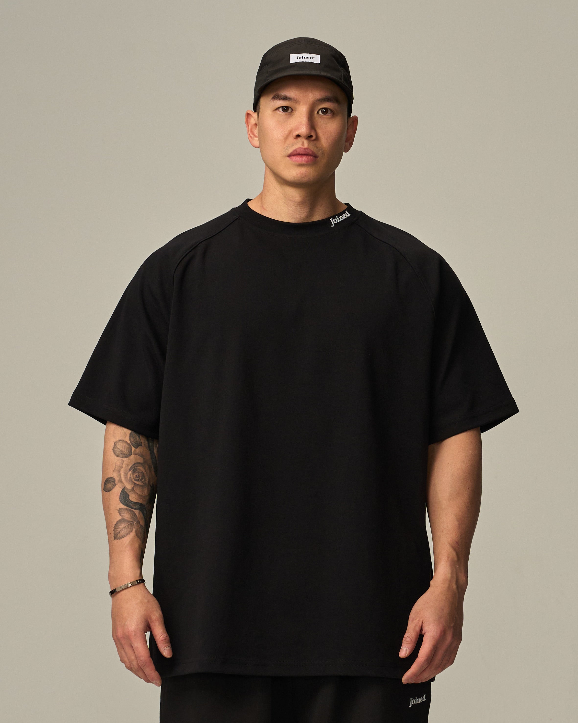 color_Black
