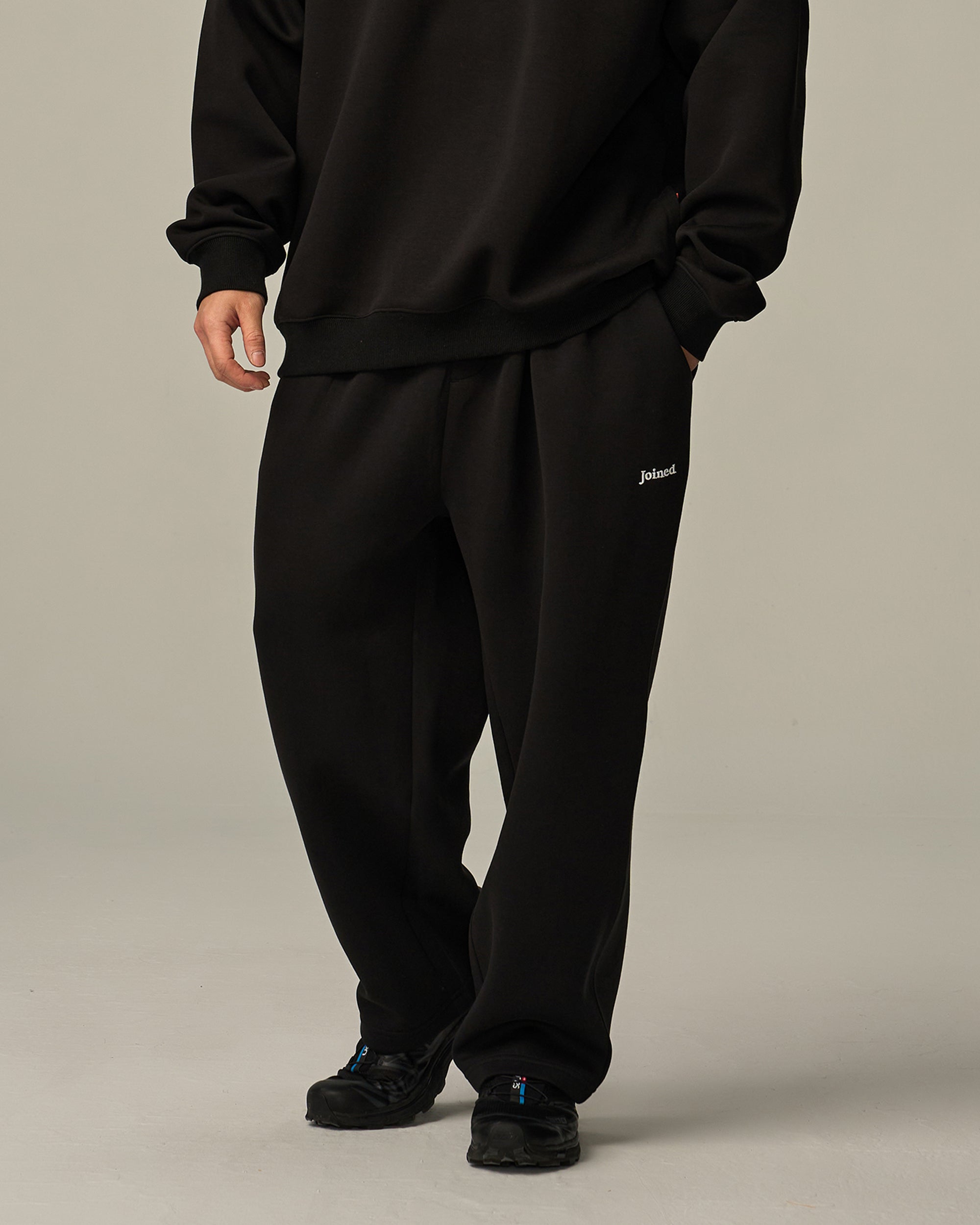 color_Black