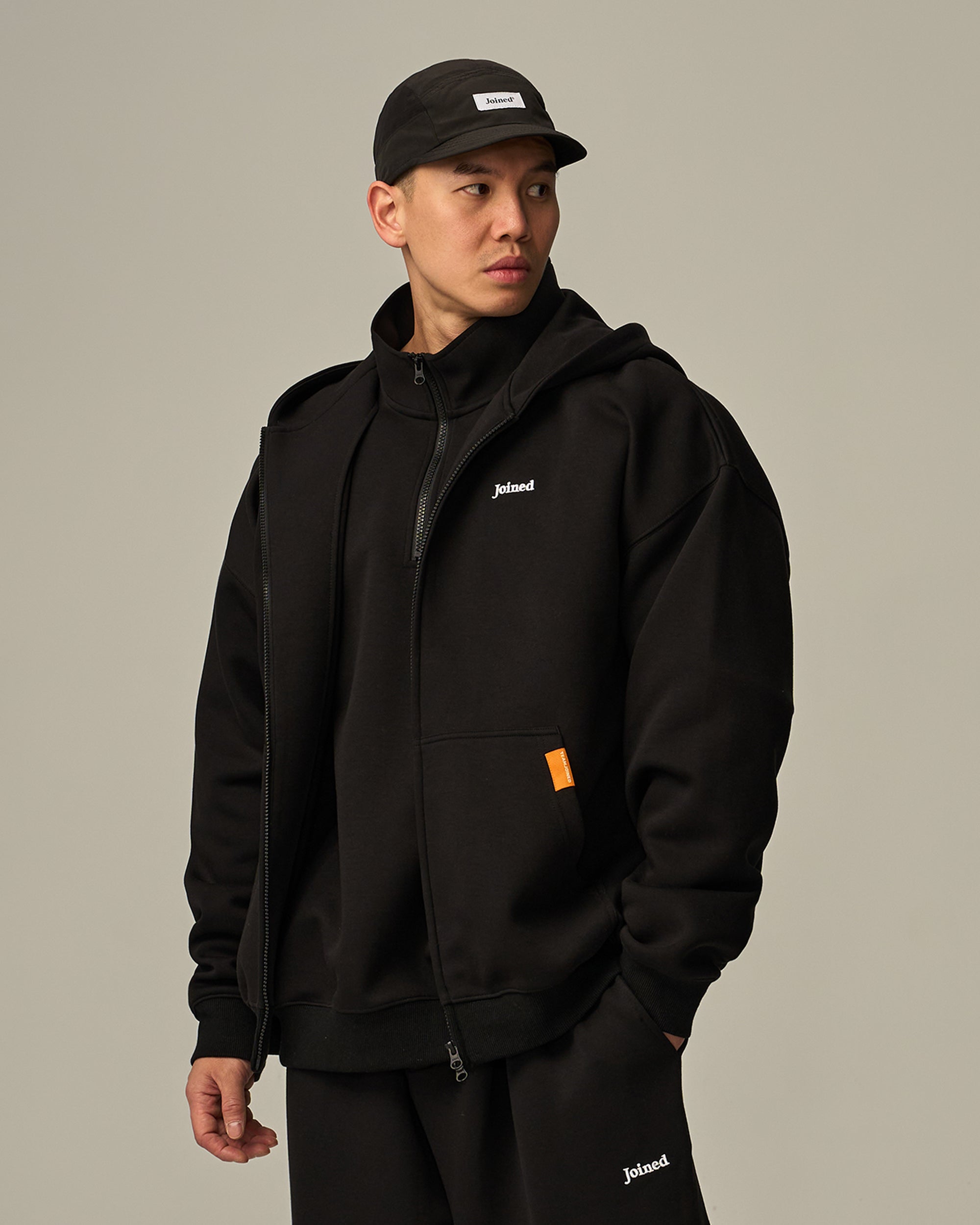 color_Black