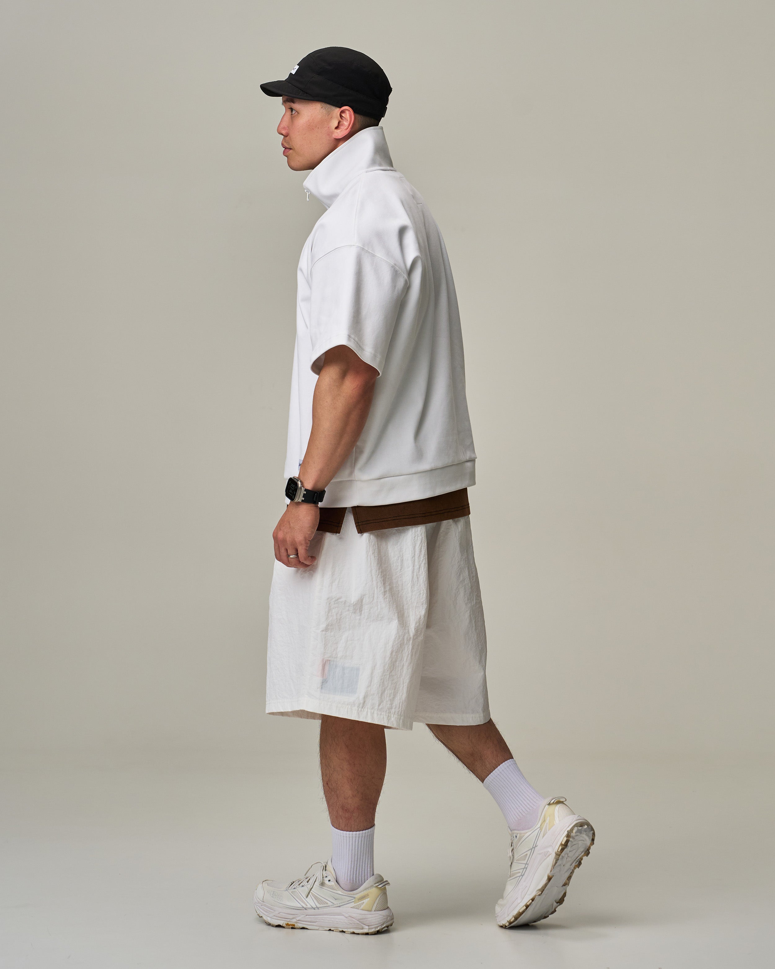 color_White
