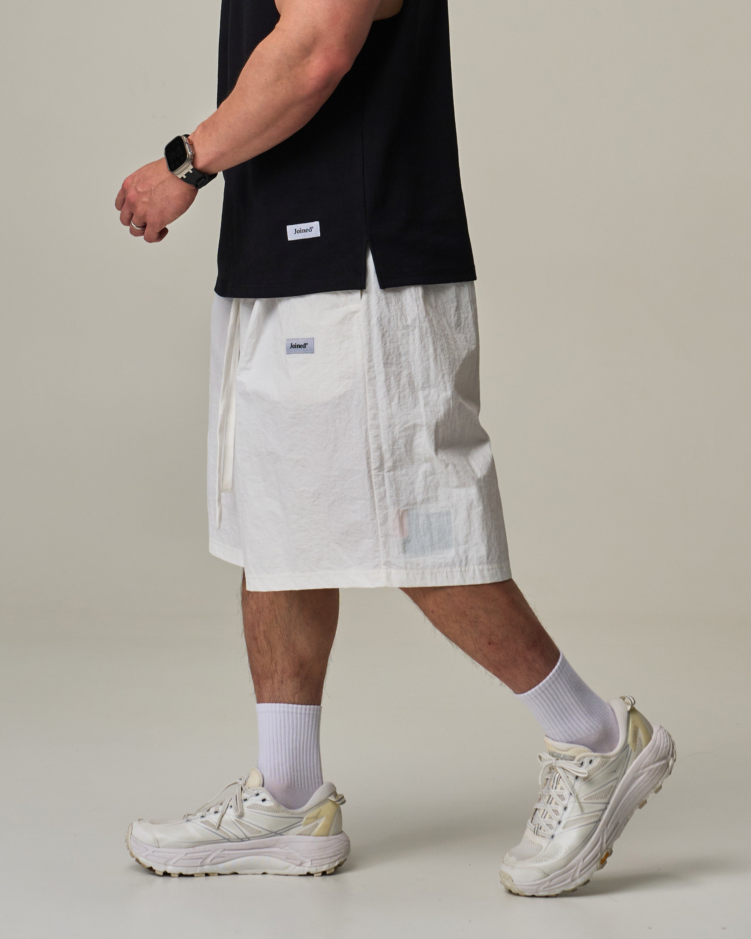 color_White