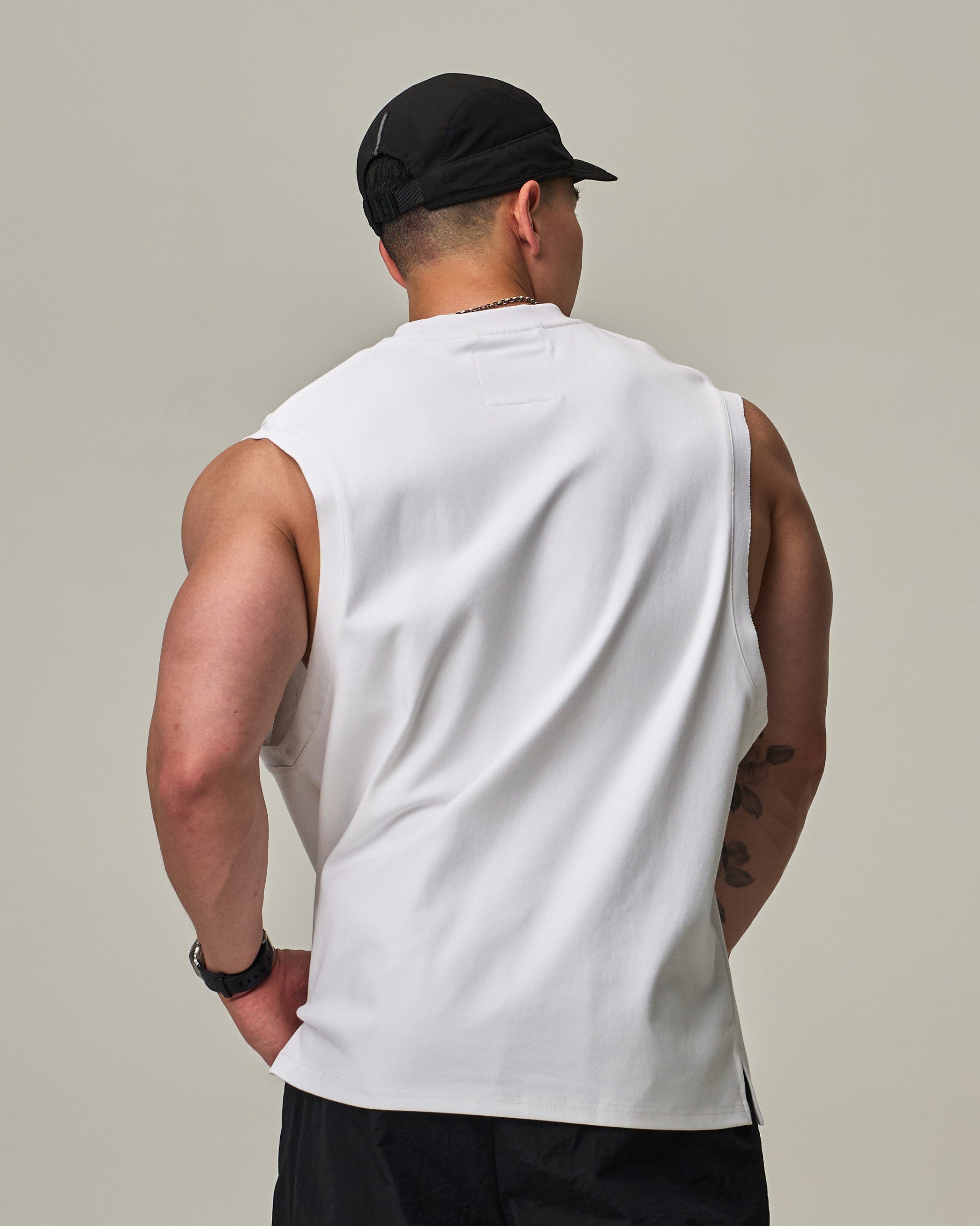 color_White