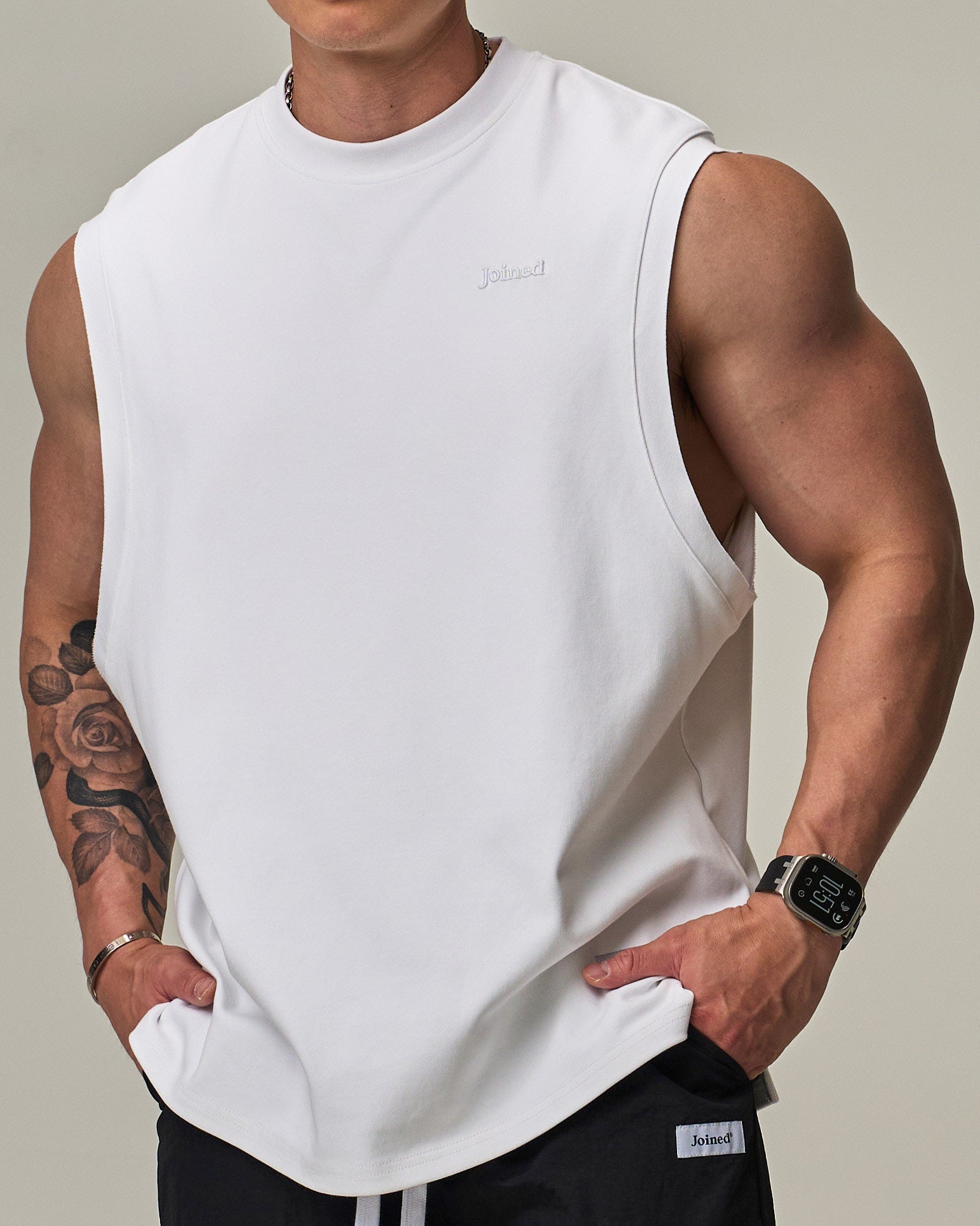 color_White
