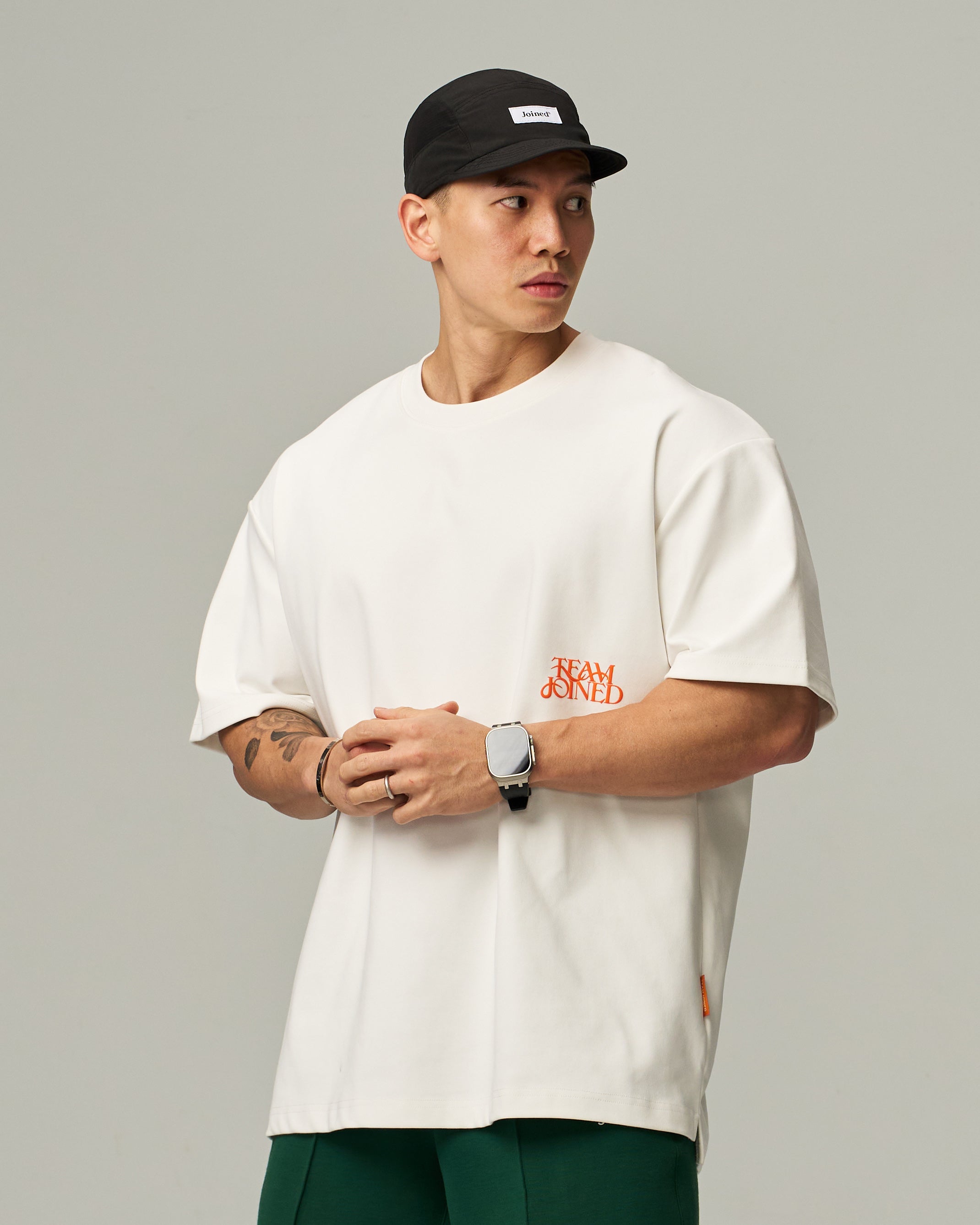 color_Orange/White