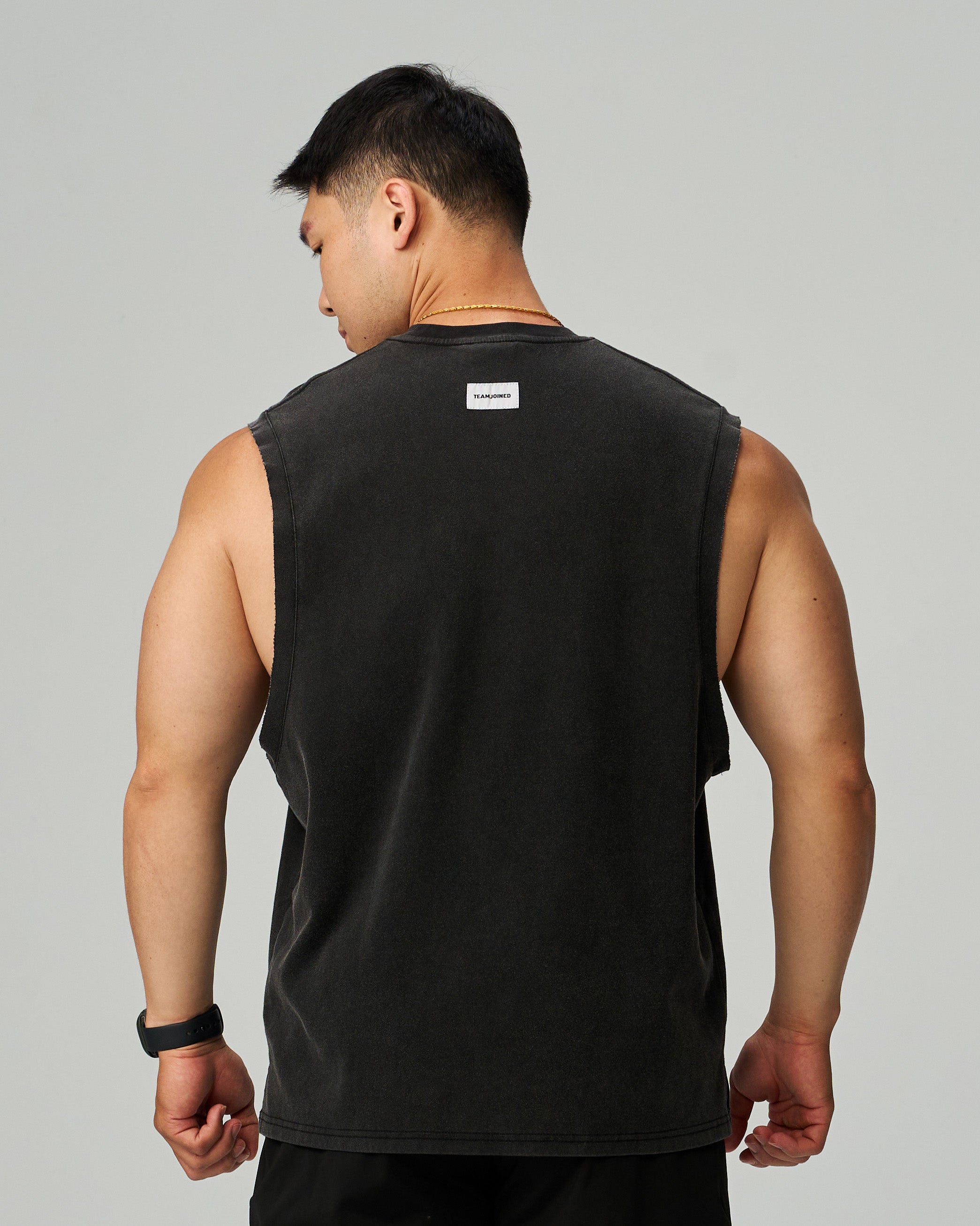 color_Washed Black