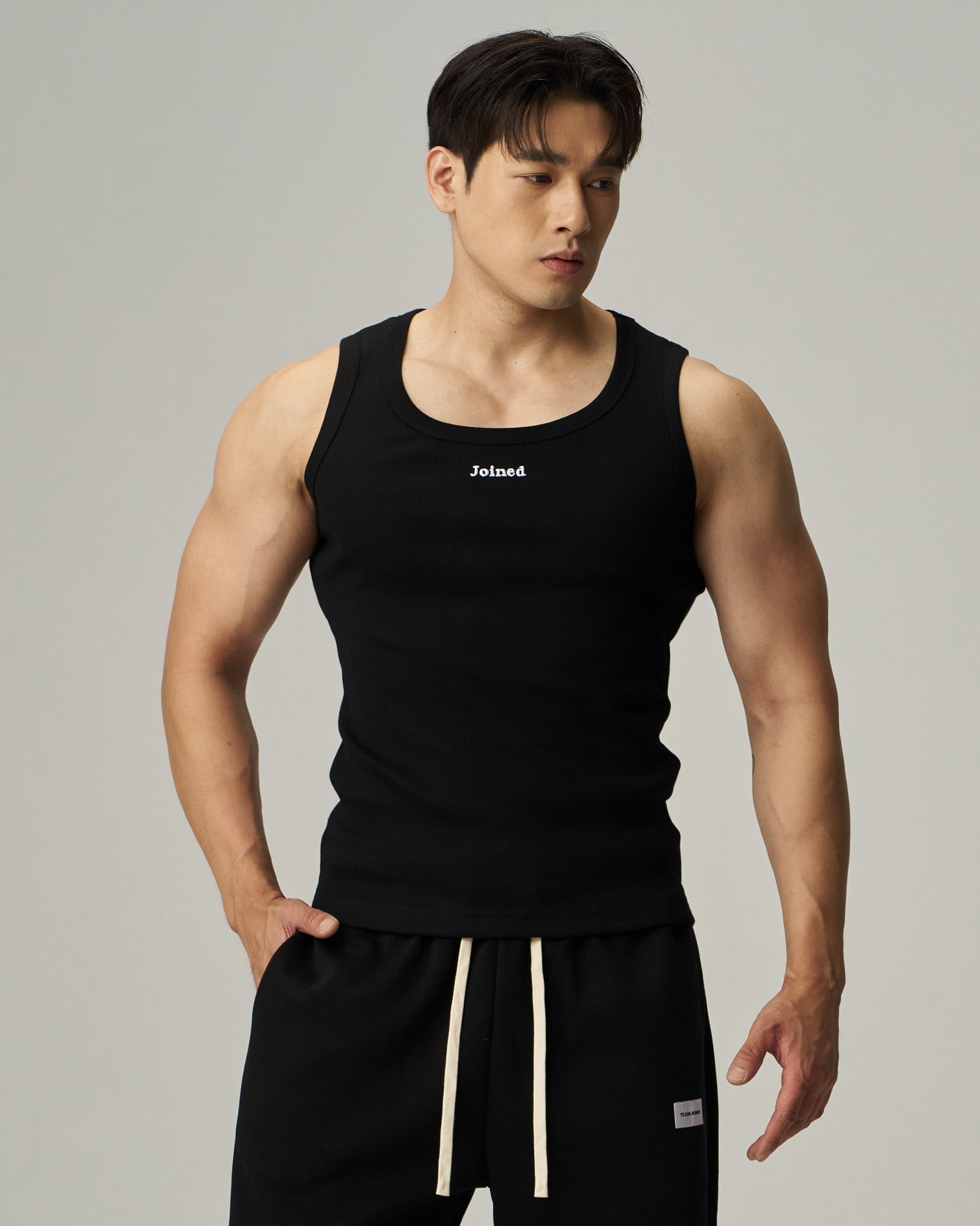 color_Black