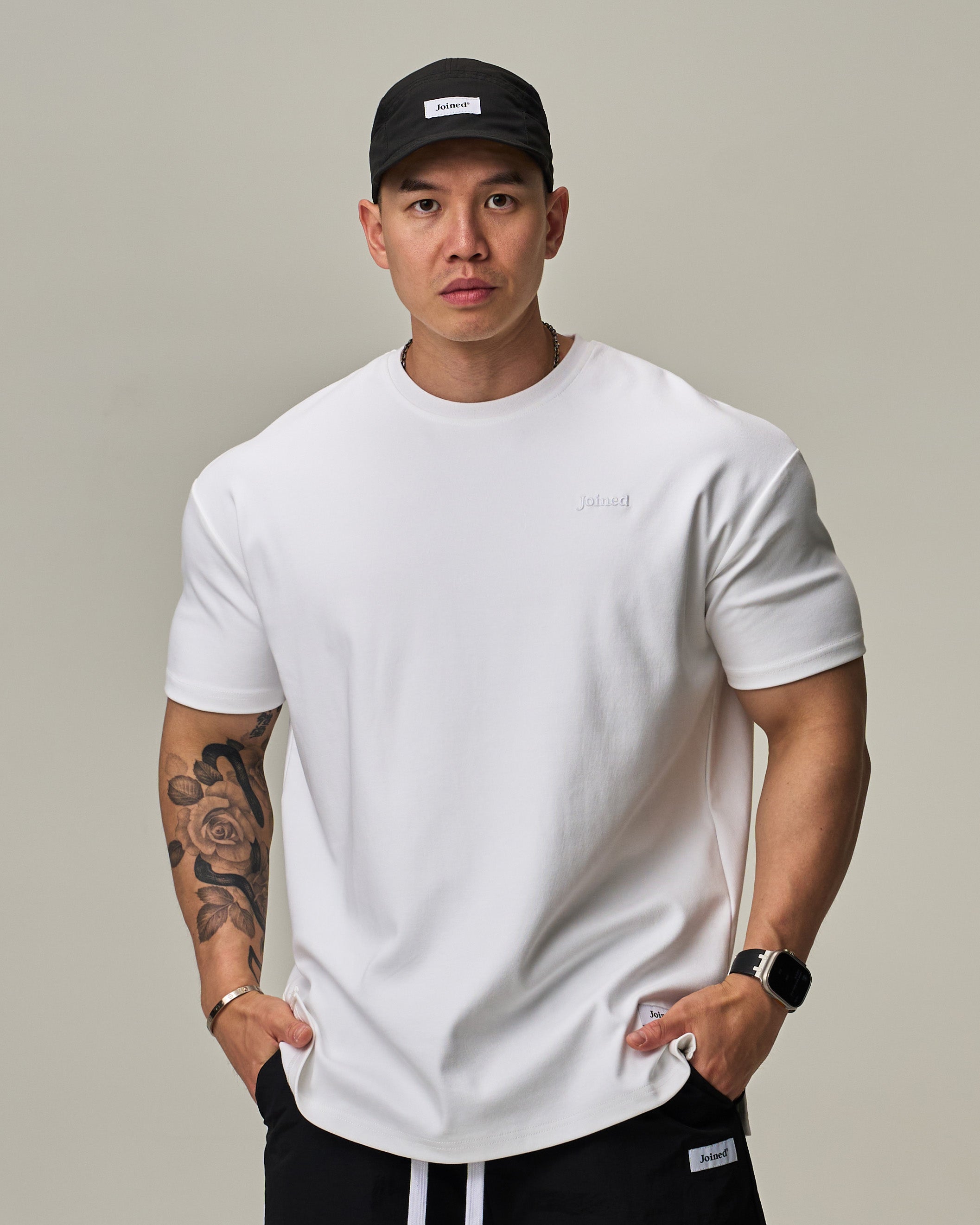 color_White