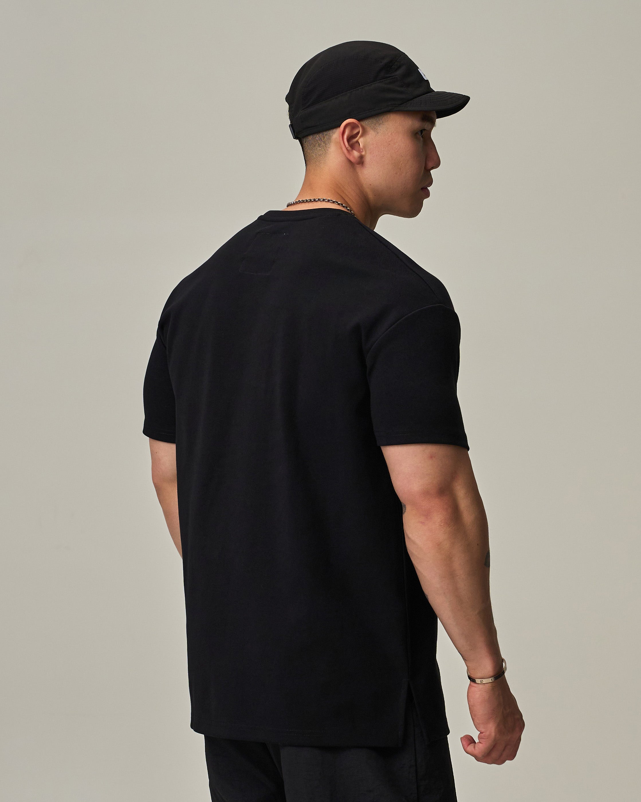 color_Black