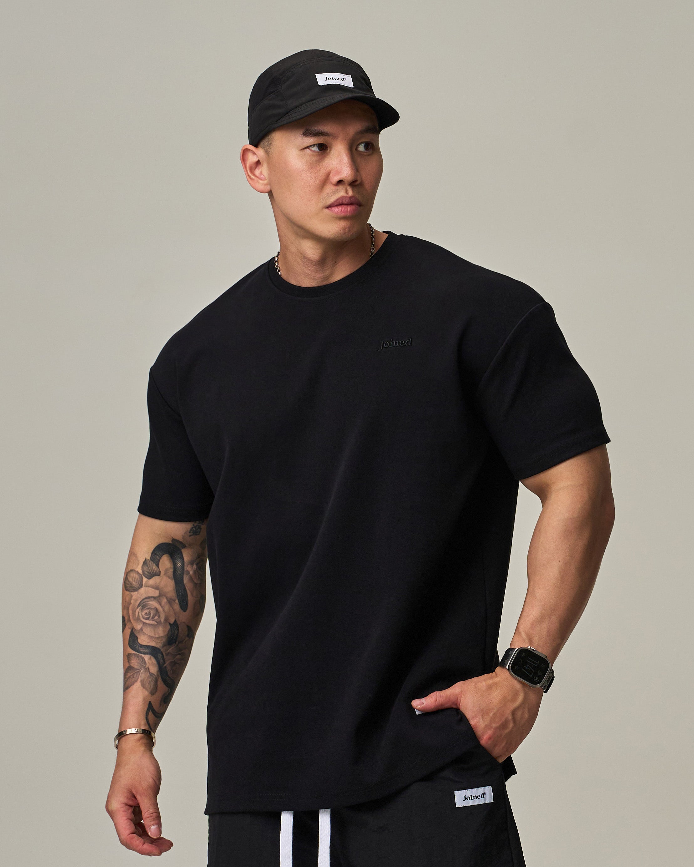 color_Black