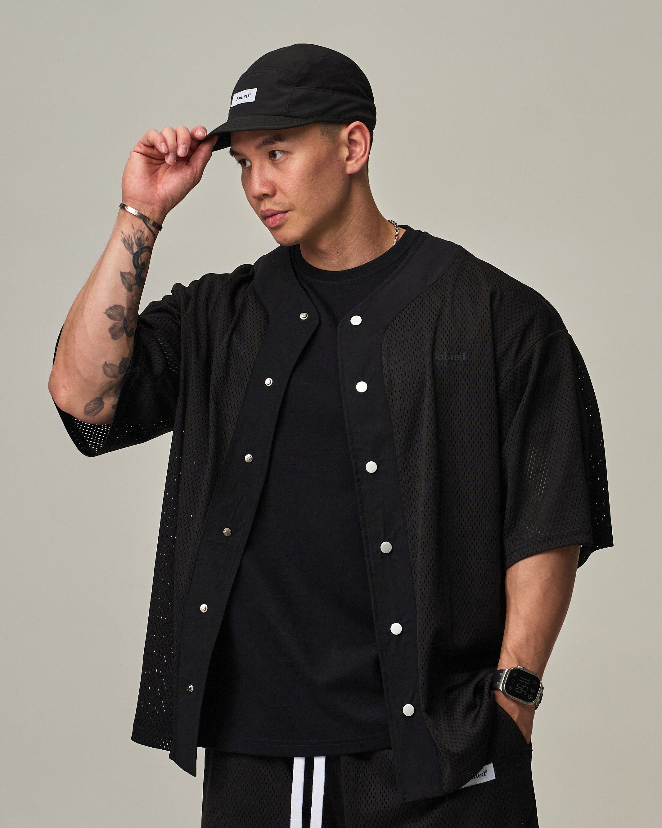 color_Black