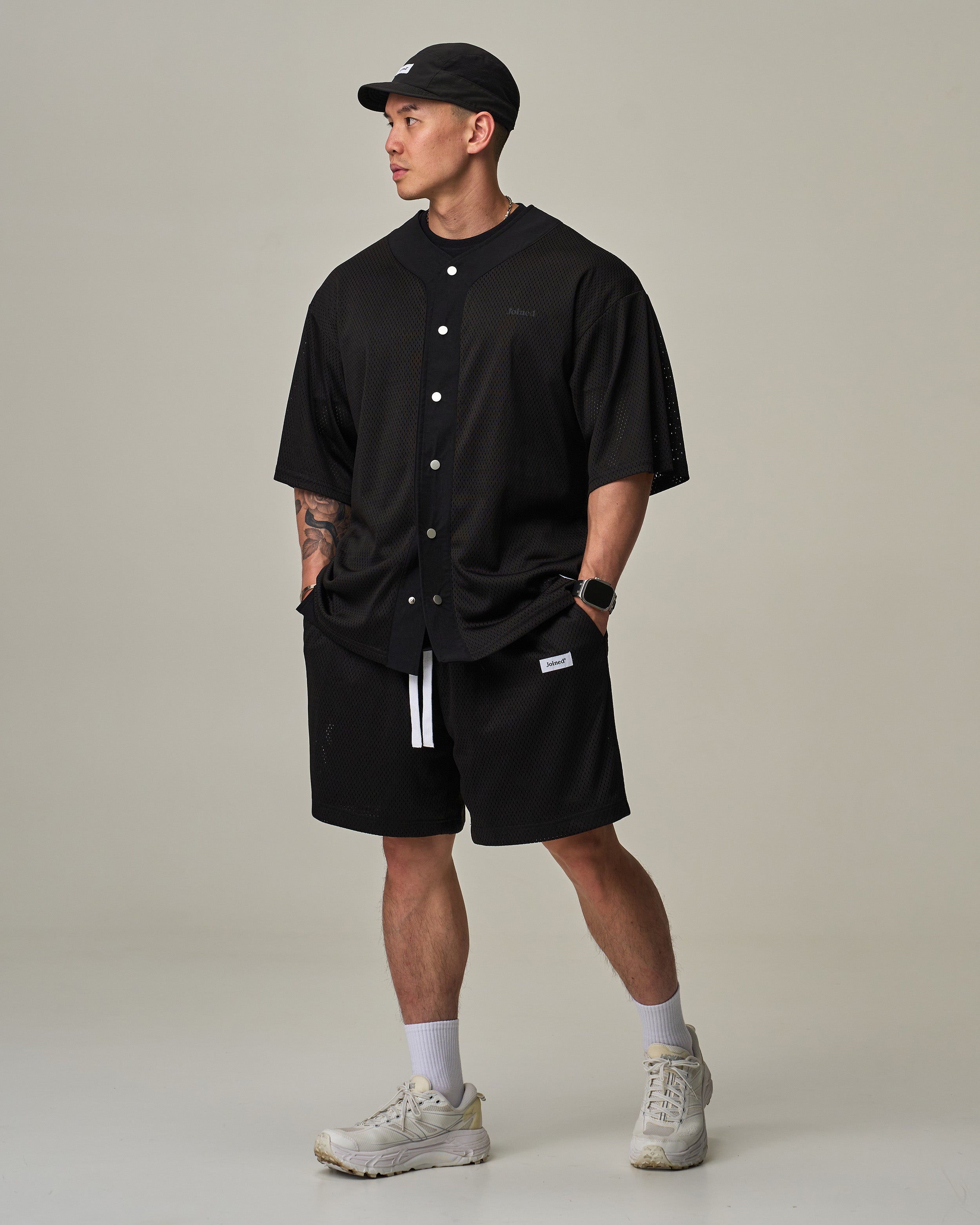 color_Black