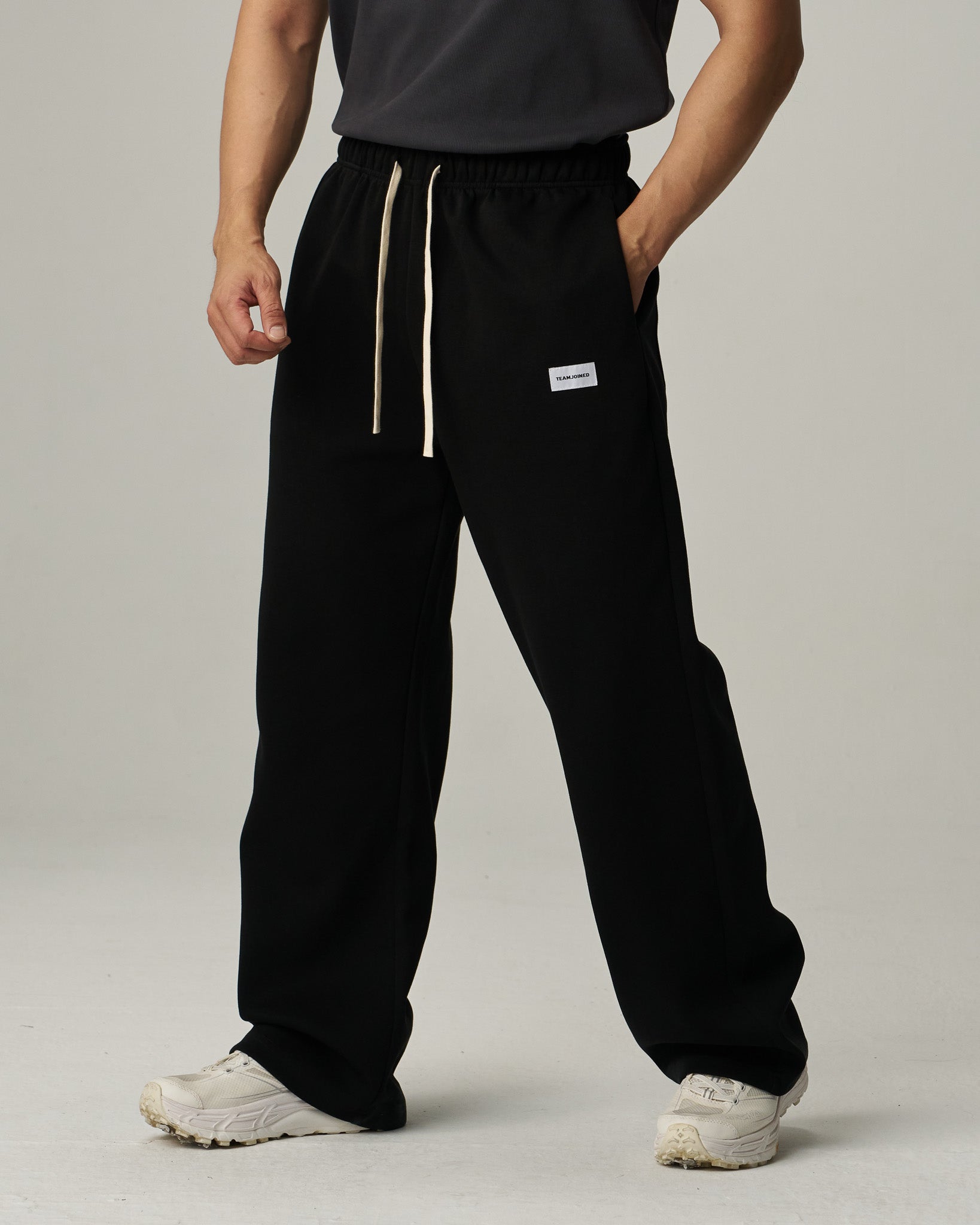 Straight Pants