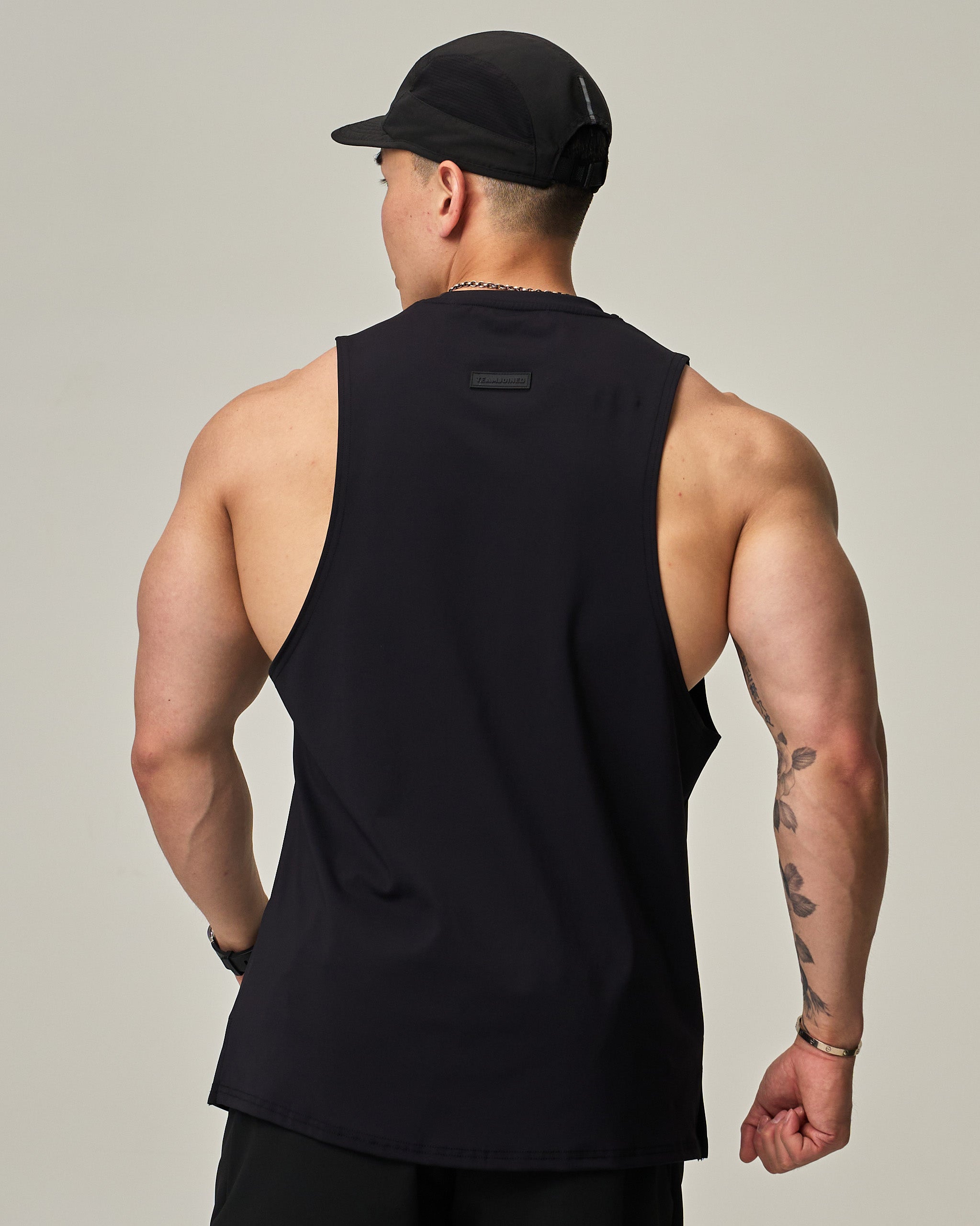 color_Black