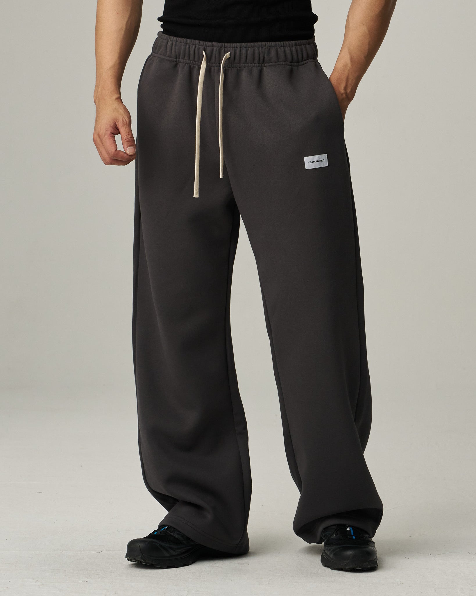 Straight Pants
