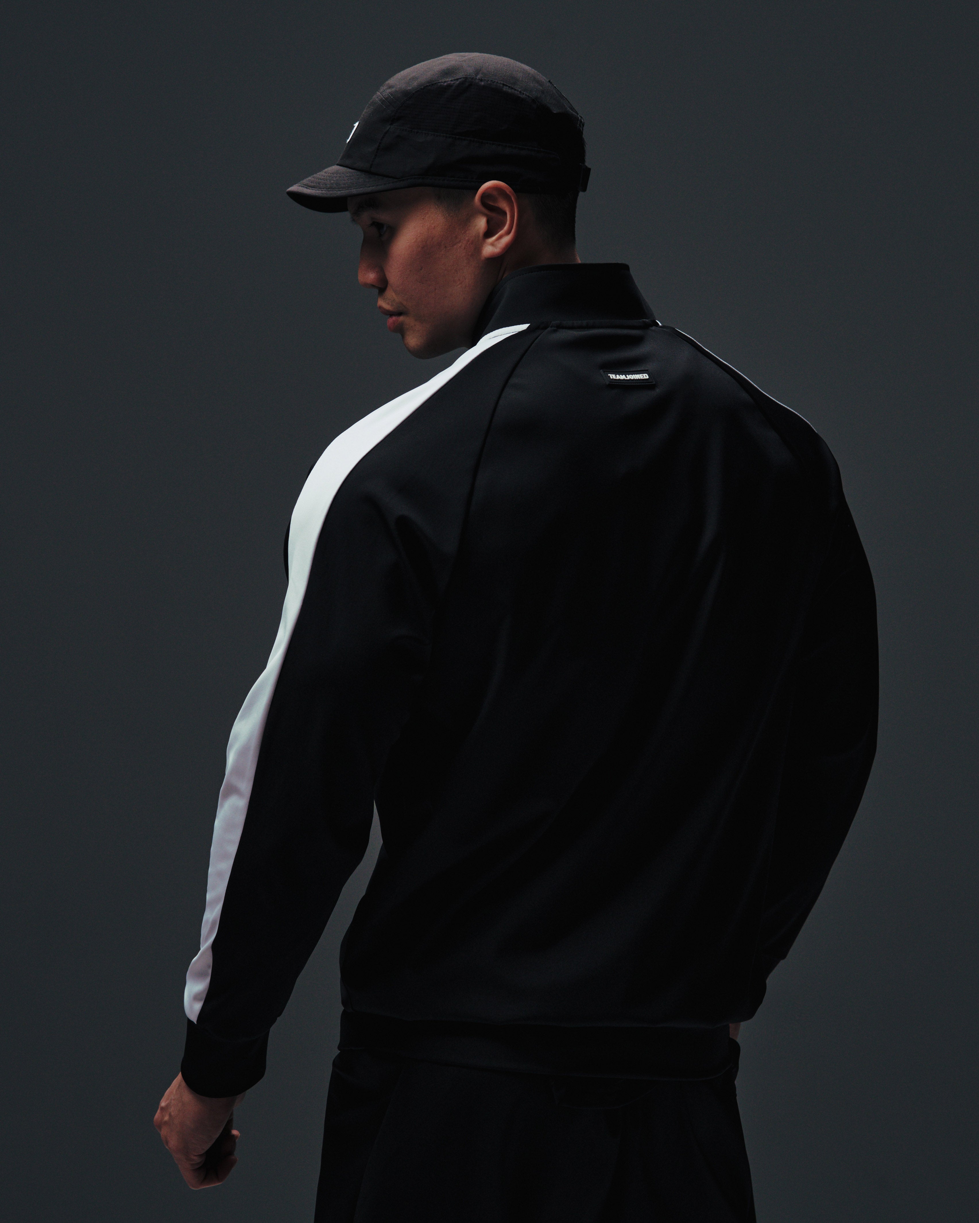 color_Black/White