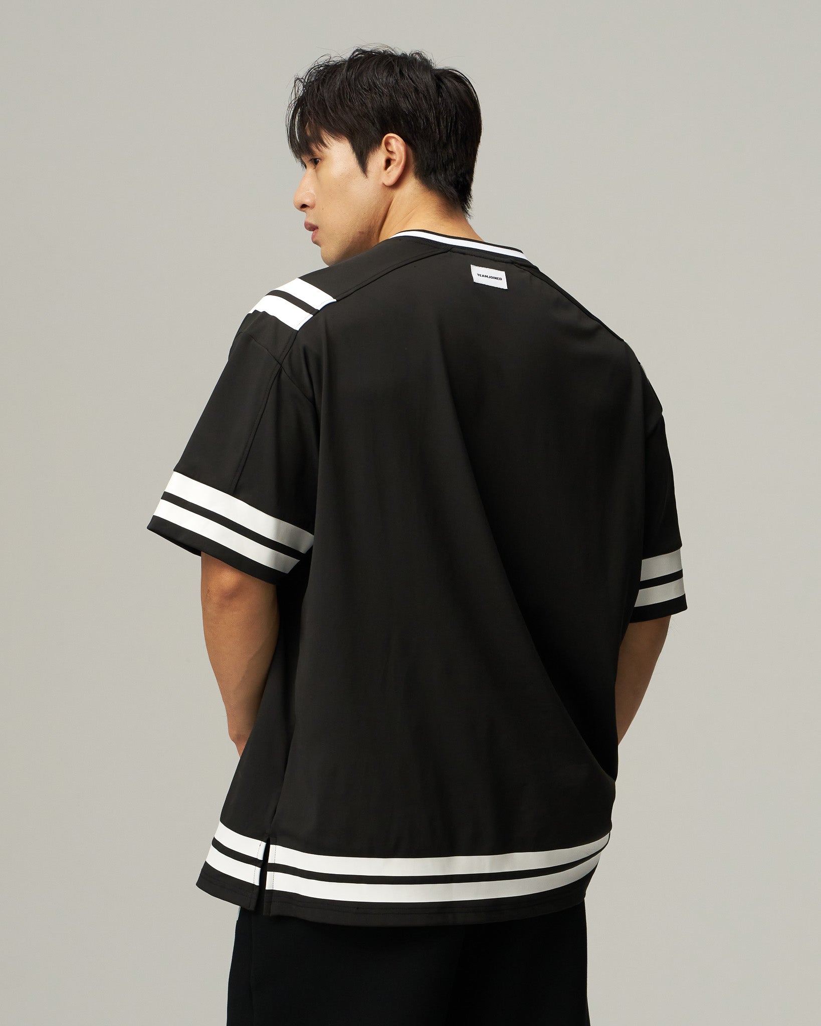 Adapt Arch logo Striped Jersey