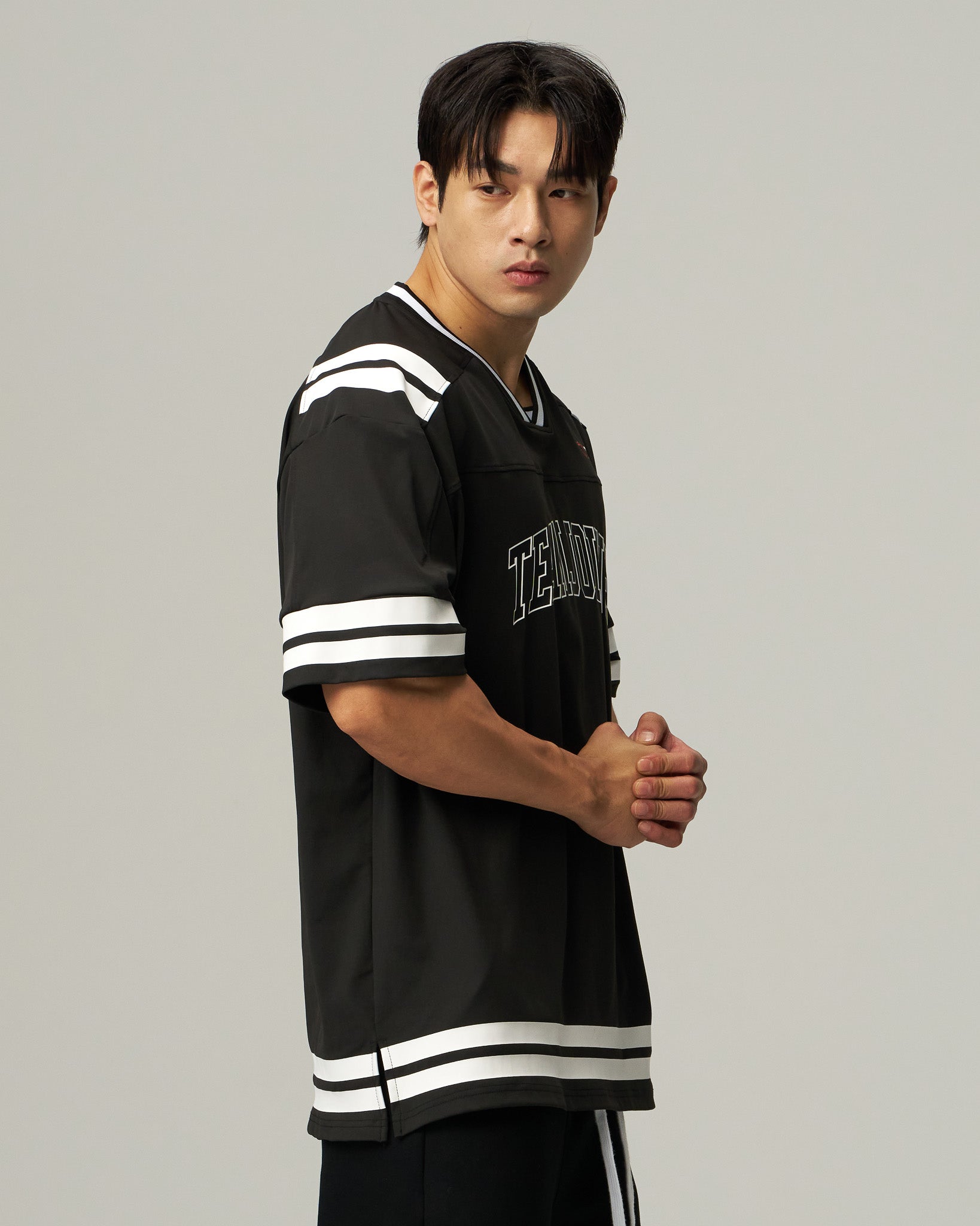 Adapt Arch logo Striped Jersey