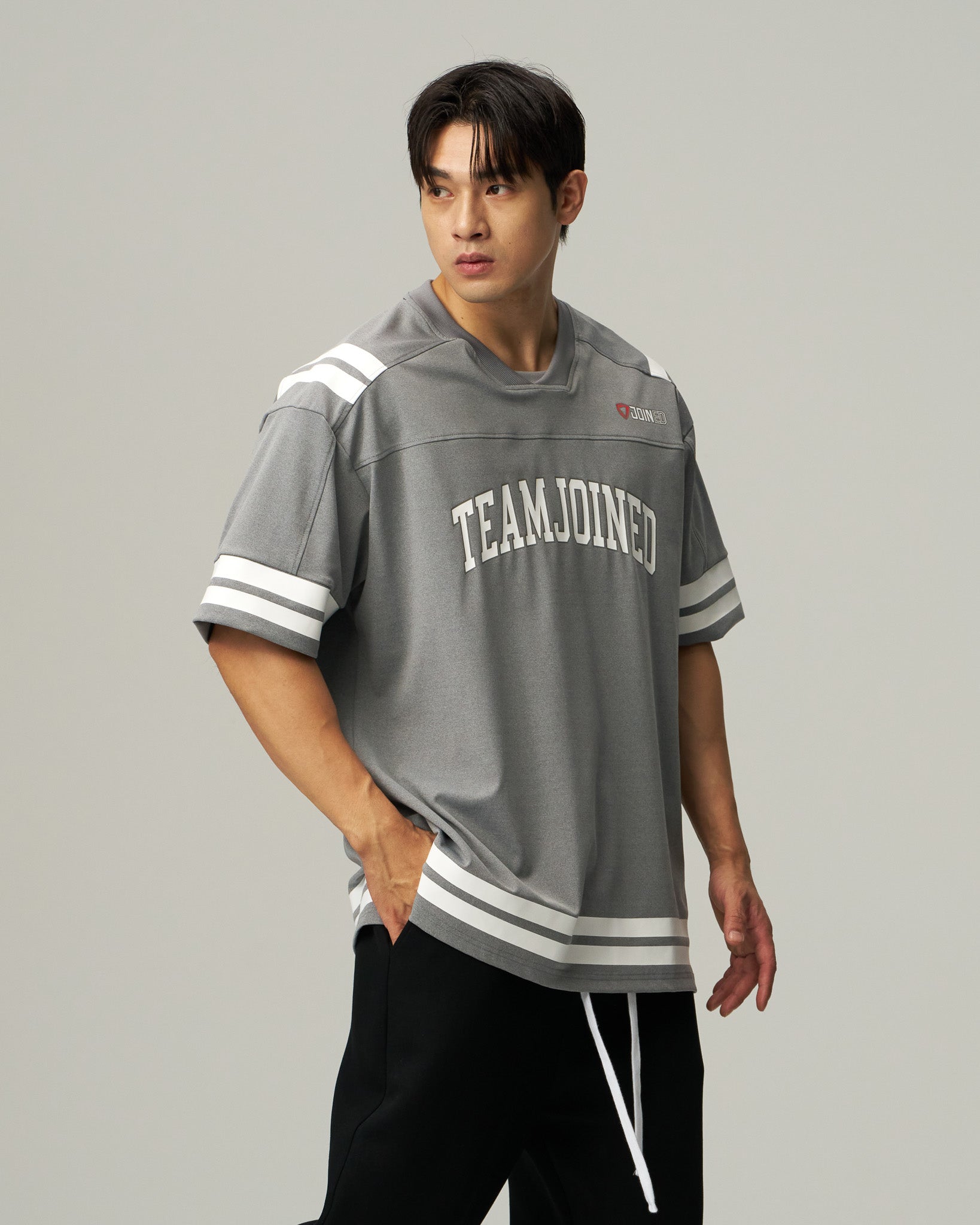 Adapt Arch logo Striped Jersey