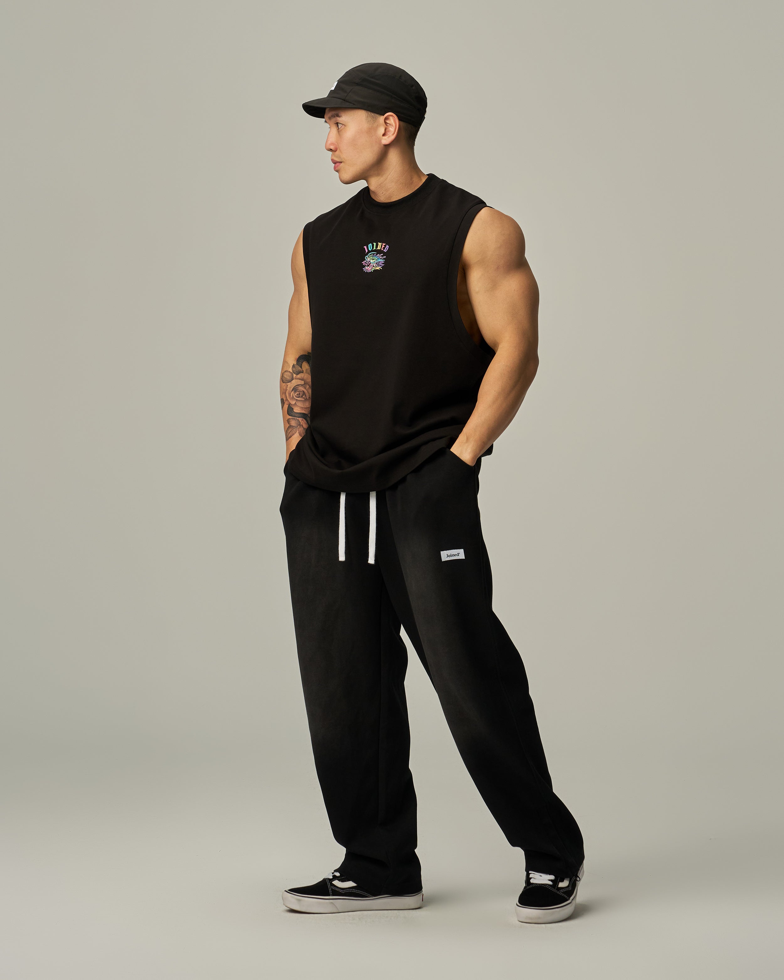 color_Colors/Black