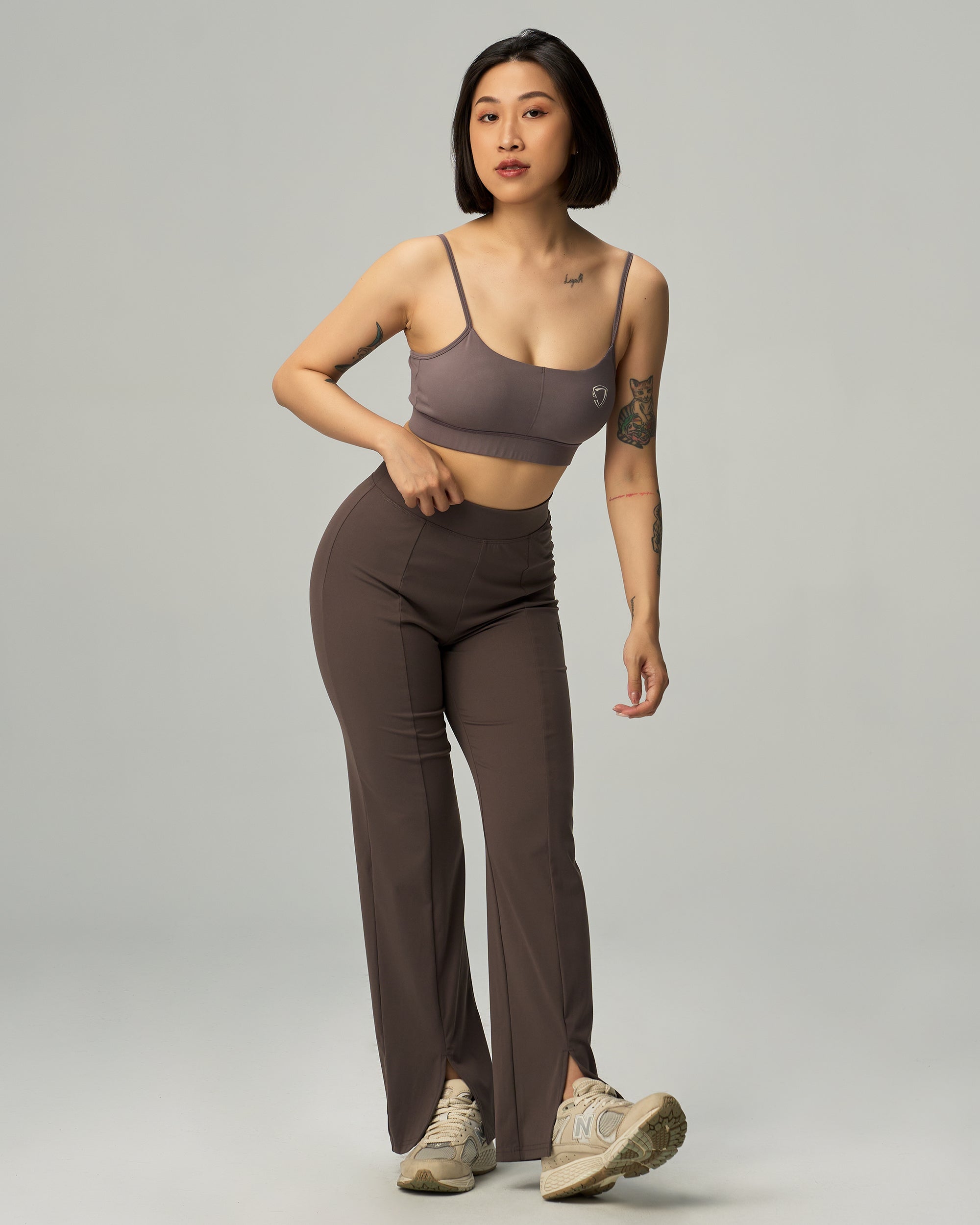 color_Gray Brown
