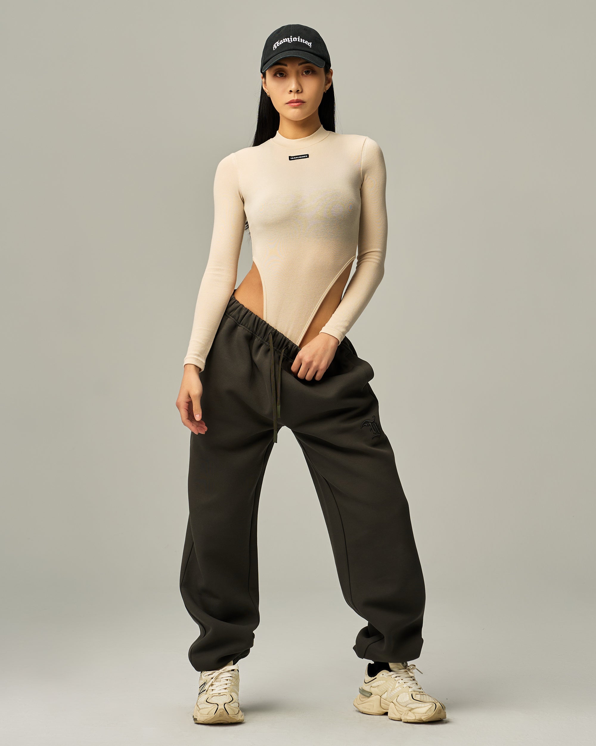 color_Dark Grey