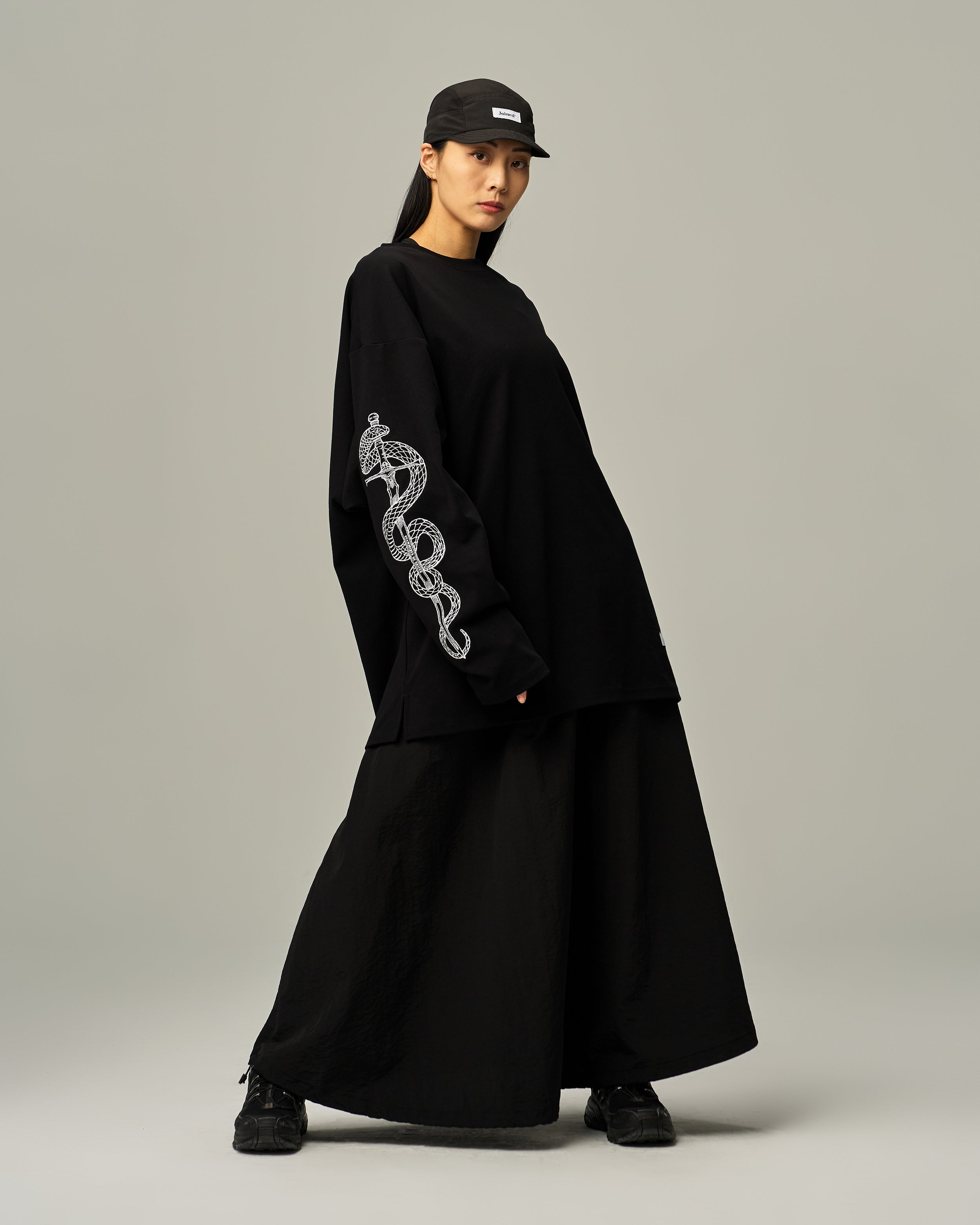 color_Black