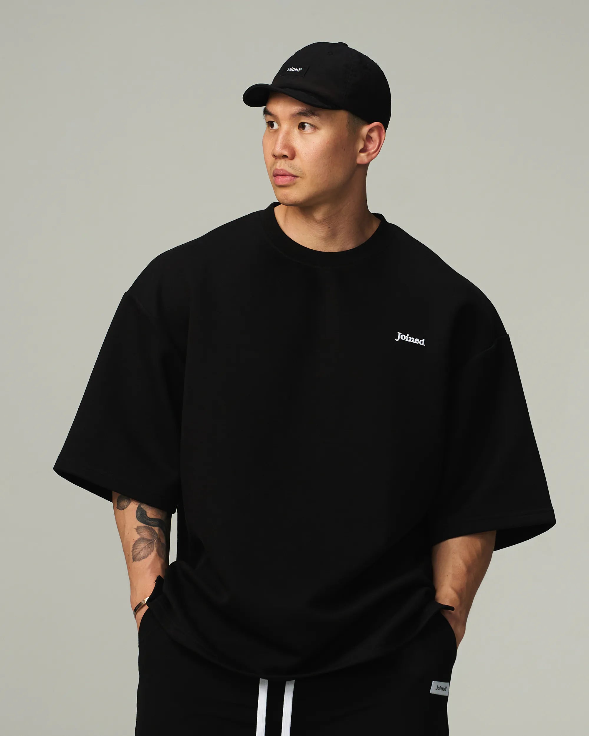 color_Black