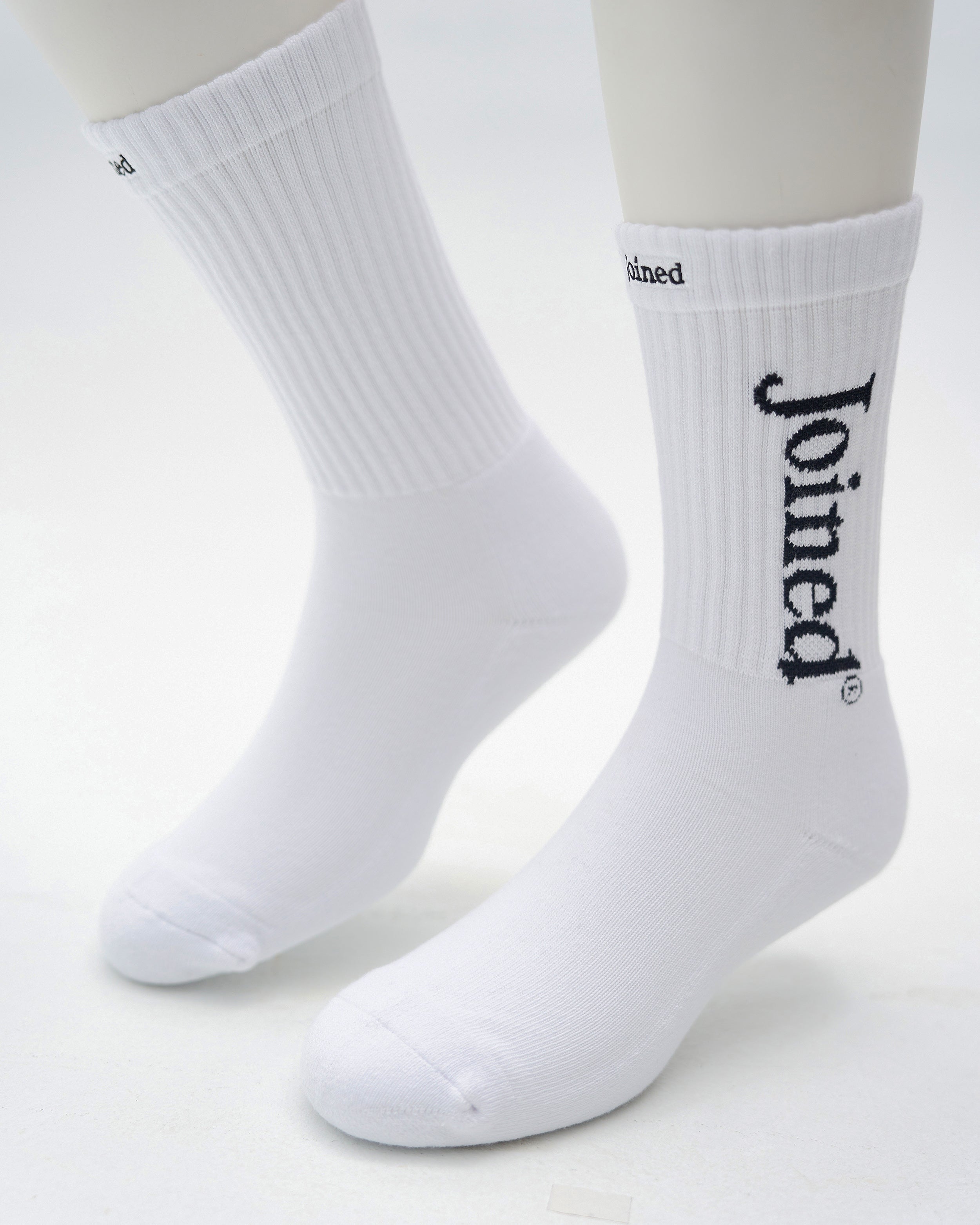Font Crew Socks