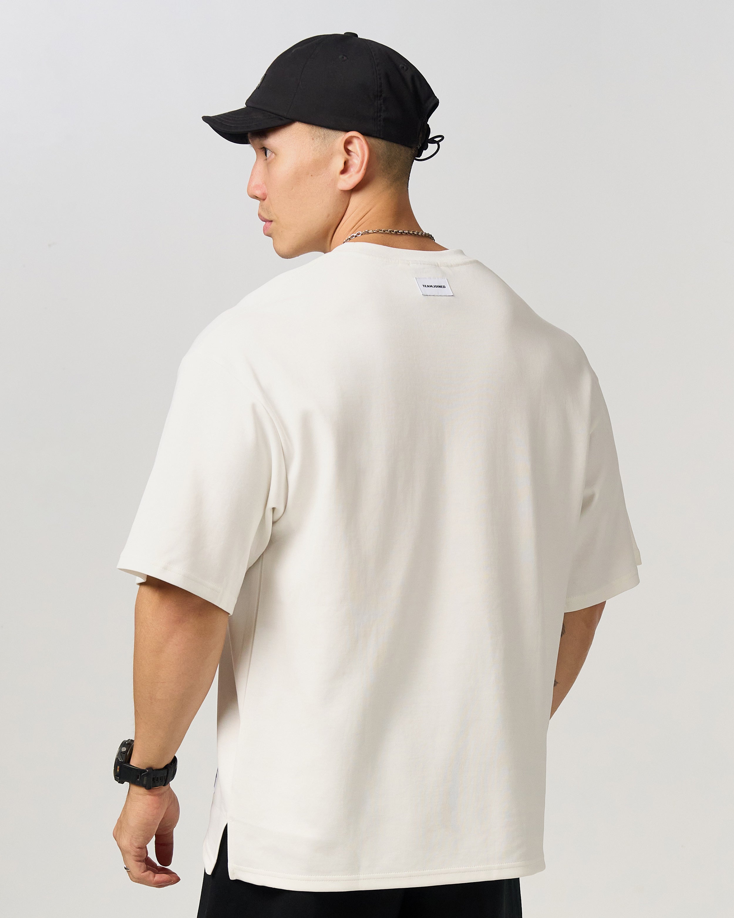 16 Arch logo Oversized