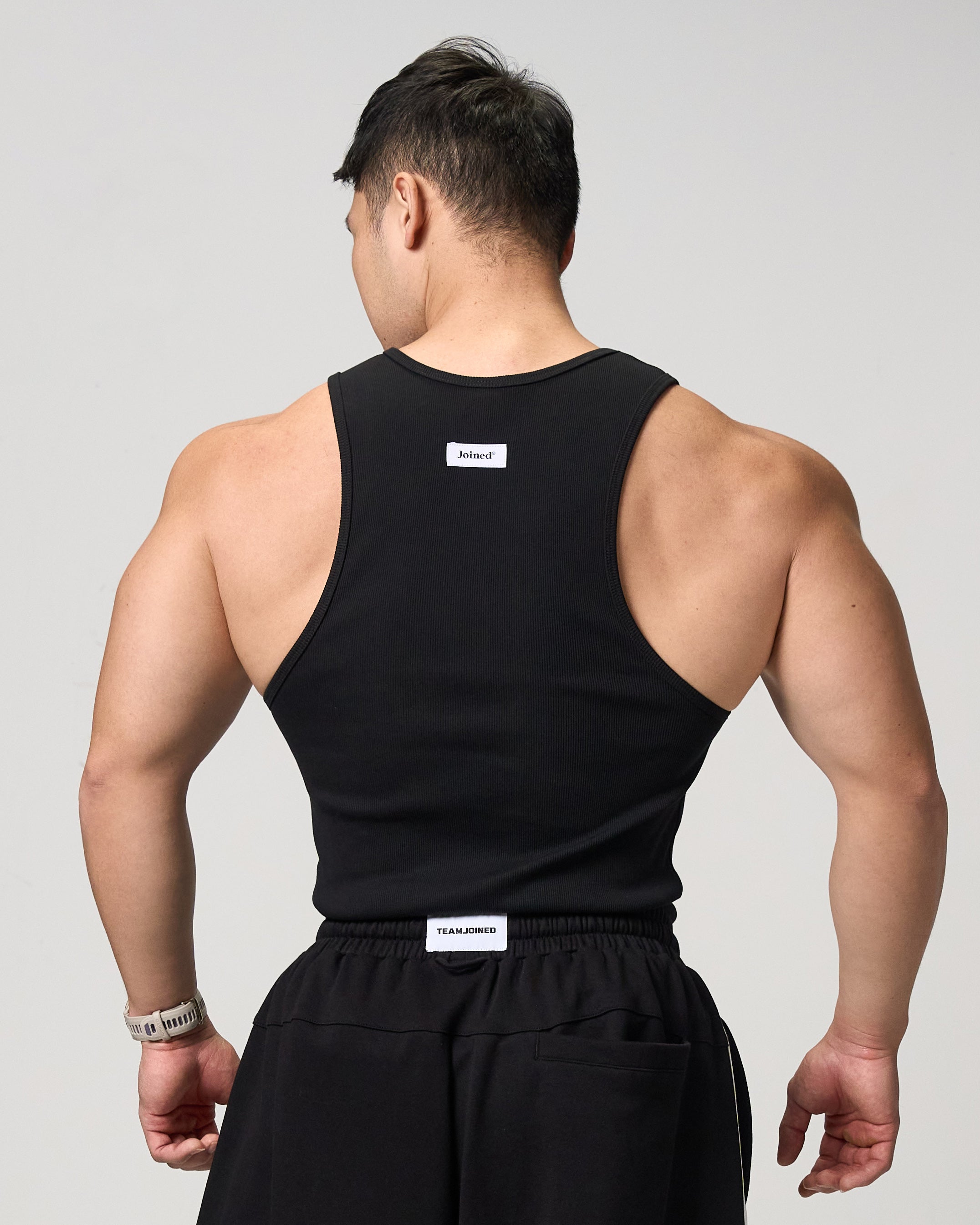 Tagged Ribbed Tank
