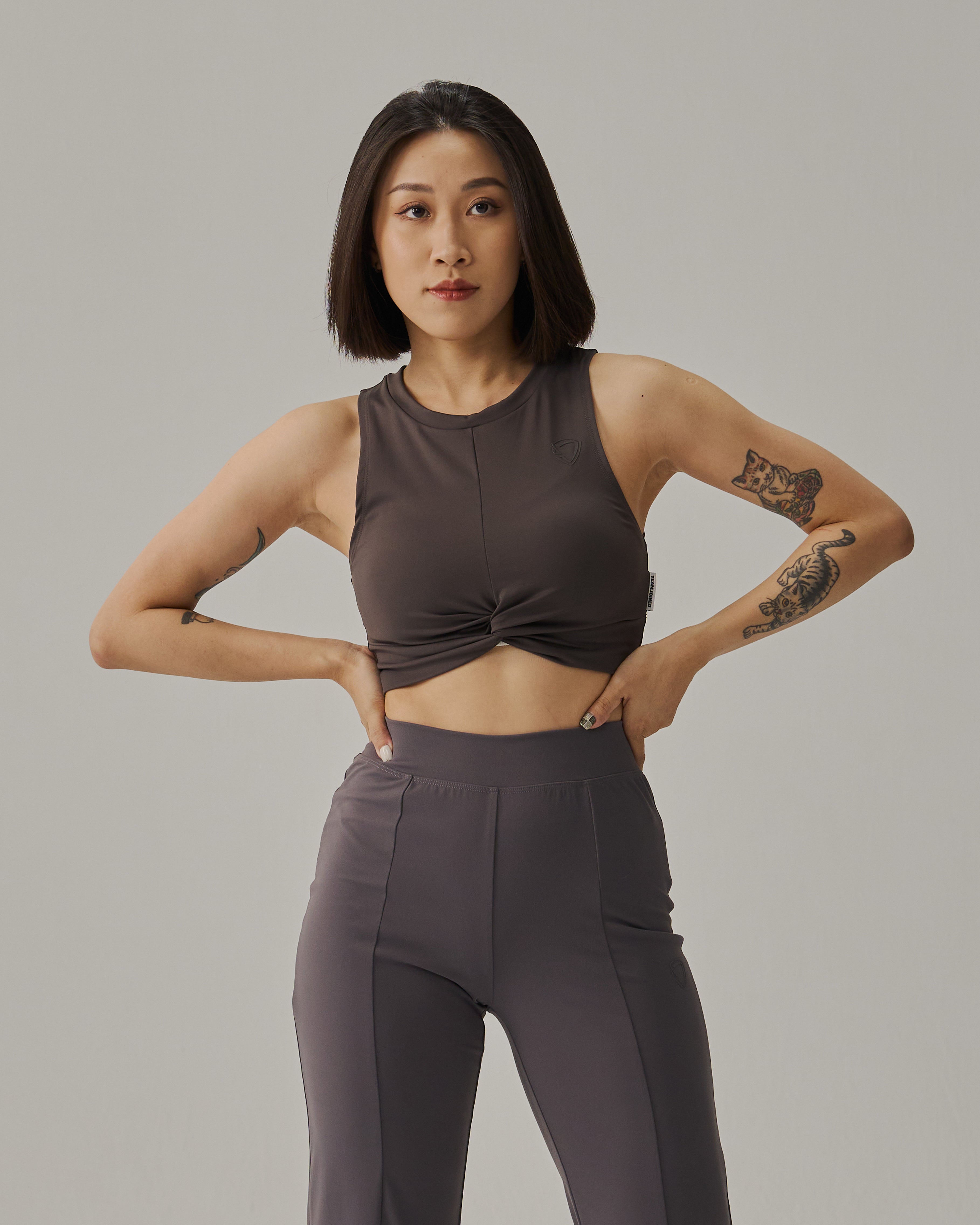 color_Dark Grey