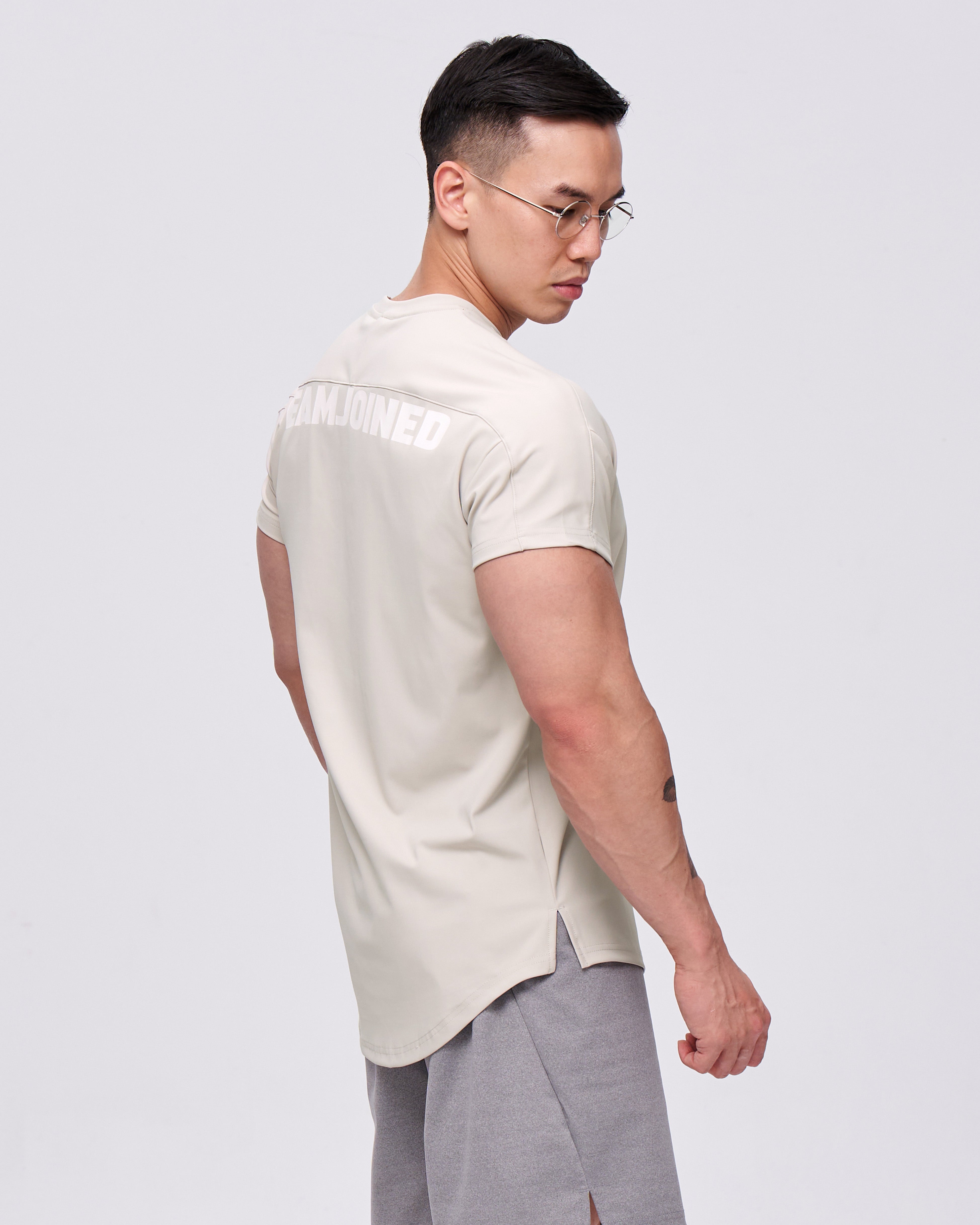 color_khaki