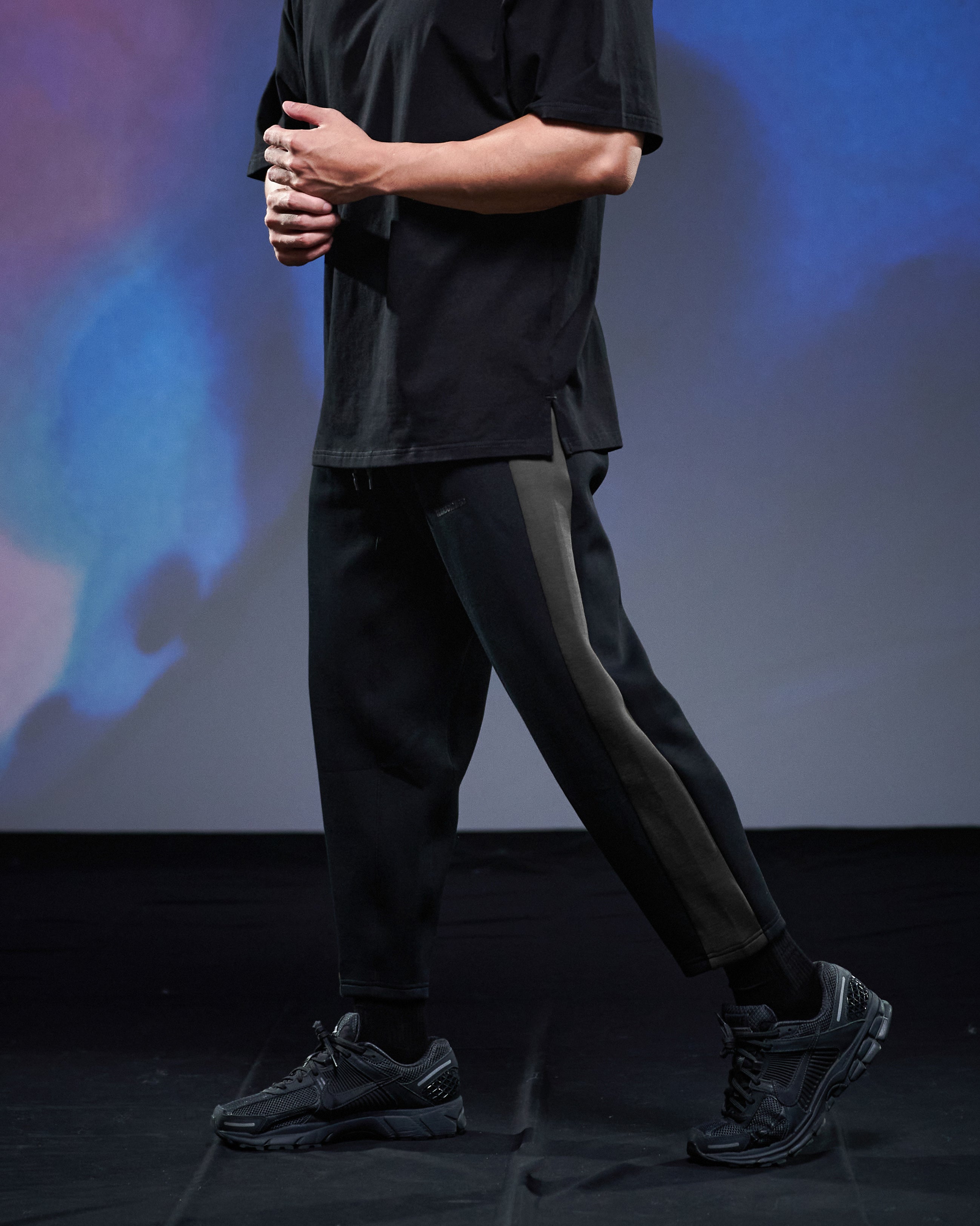 color_black / grey